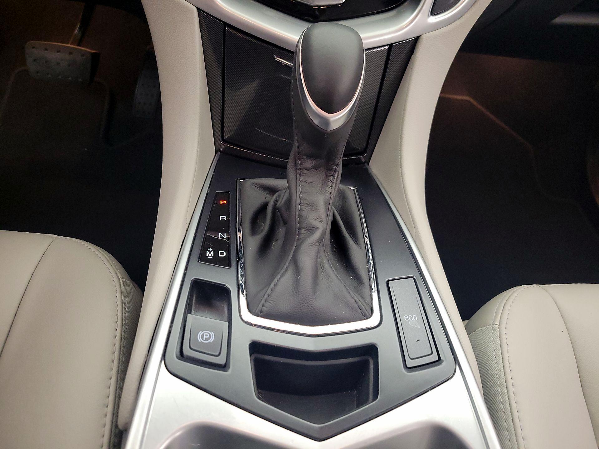 Thumbnail: 2016 Cadillac SRX - 16