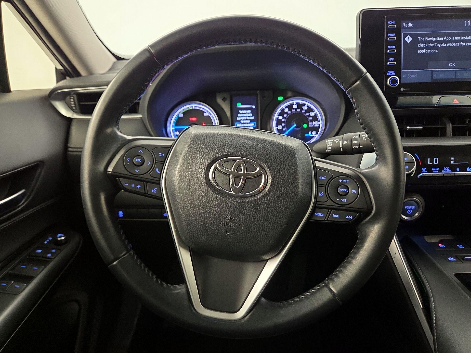 Thumbnail: 2021 Toyota Venza - 10