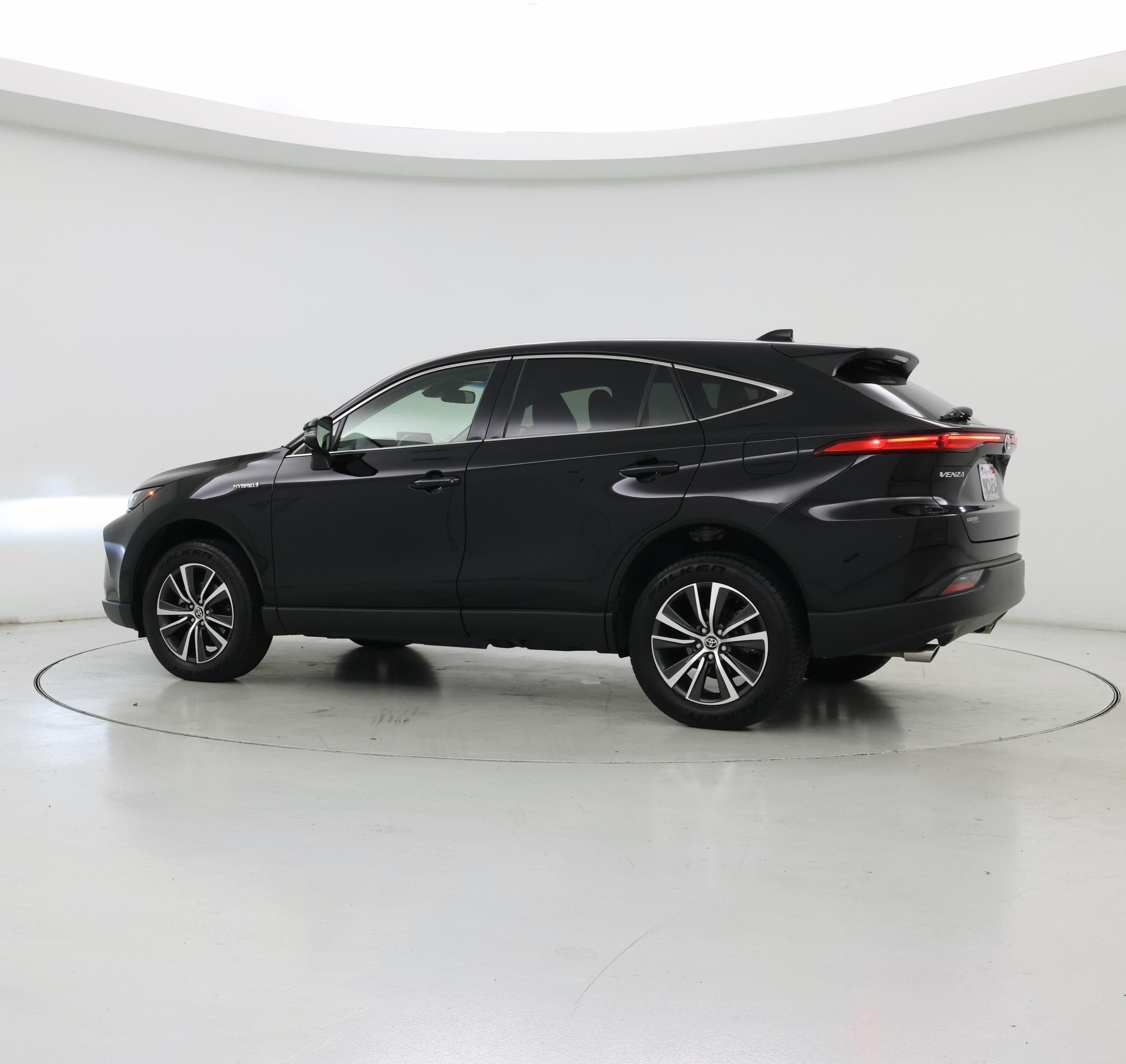 Thumbnail: 2021 Toyota Venza - 6