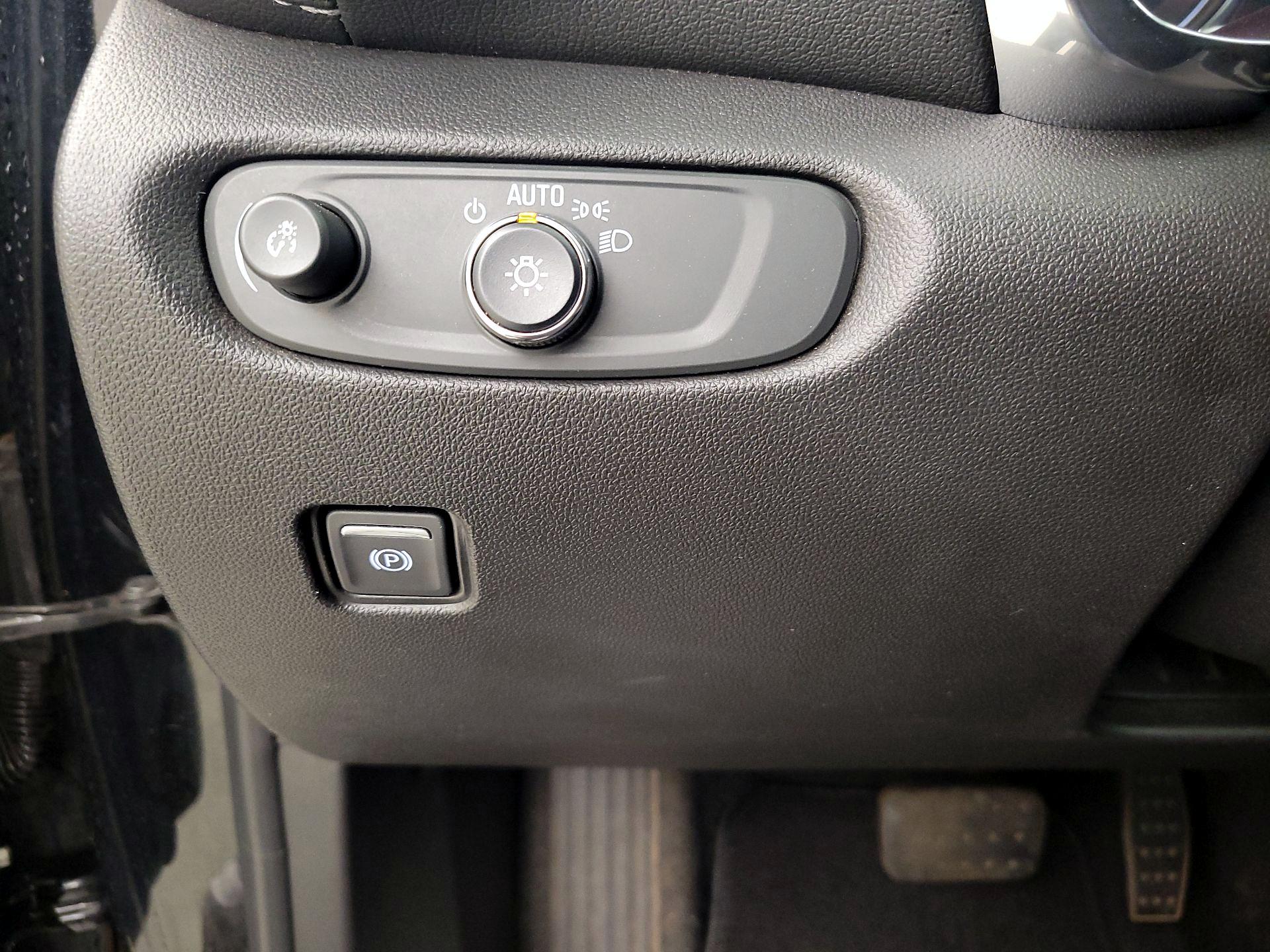 Thumbnail: 2023 Chevrolet Blazer - 13