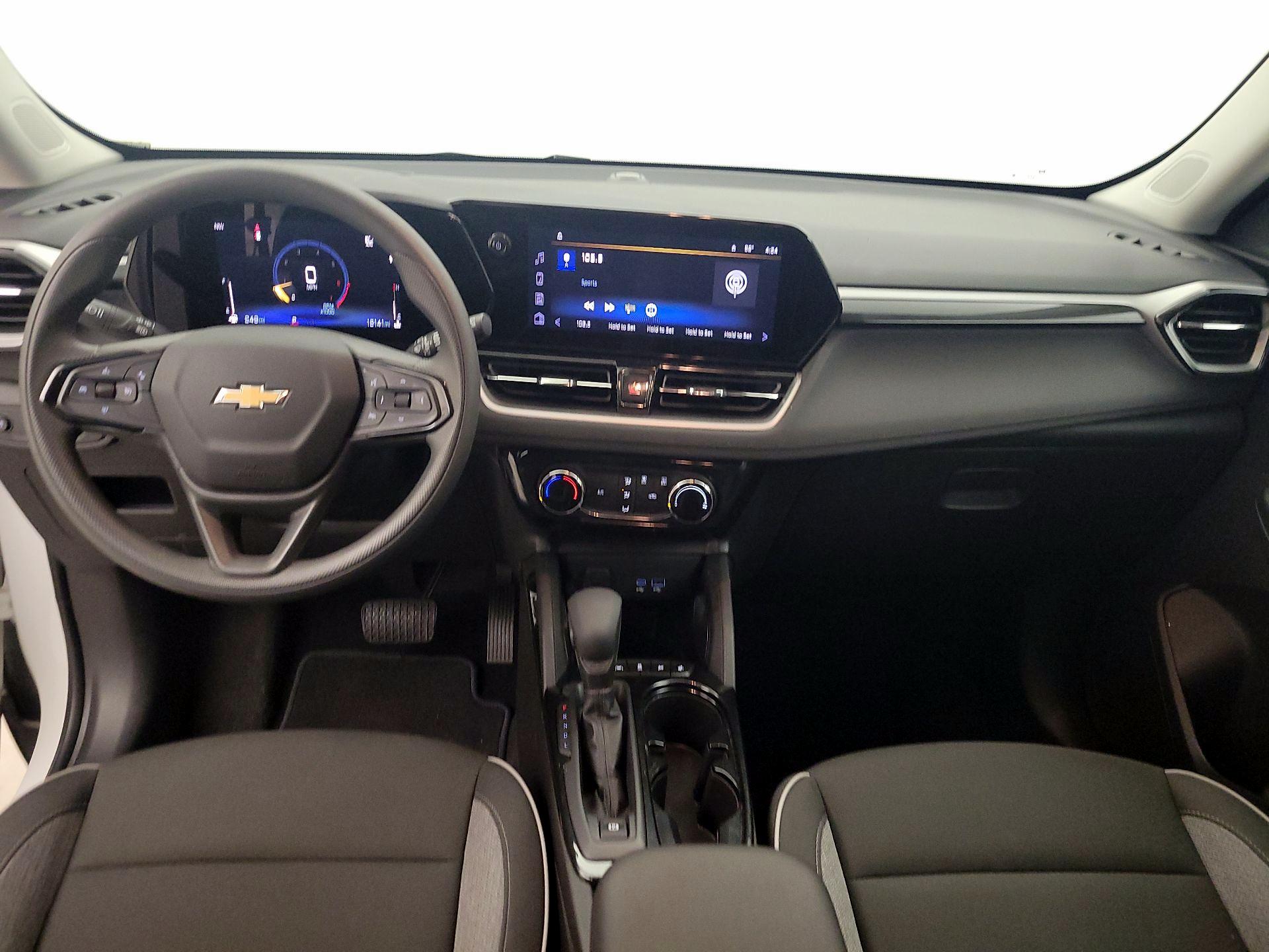 Thumbnail: 2025 Chevrolet TrailBlazer - 9