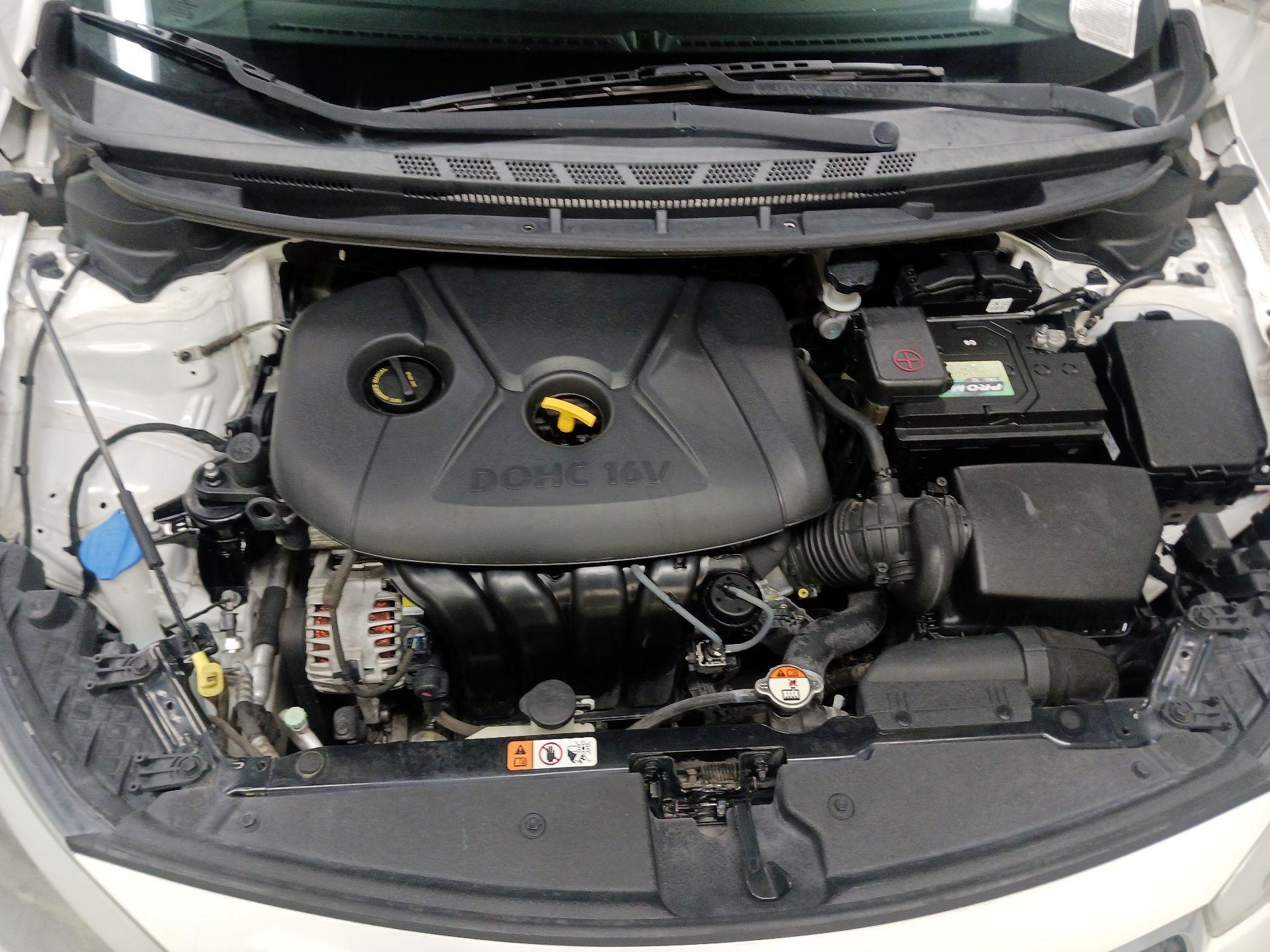 Thumbnail: 2016 Kia Forte - 19