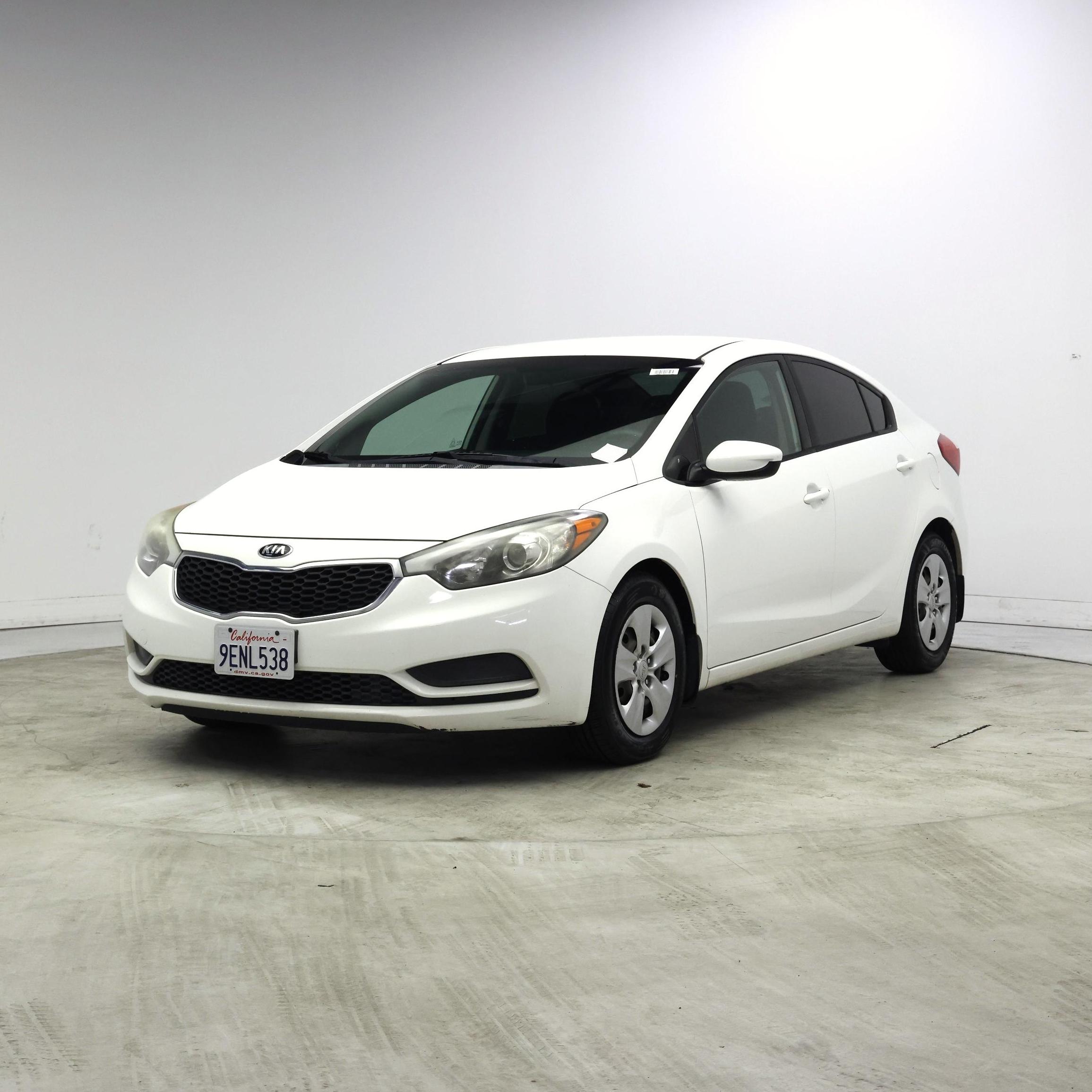 Thumbnail: 2016 Kia Forte - 4