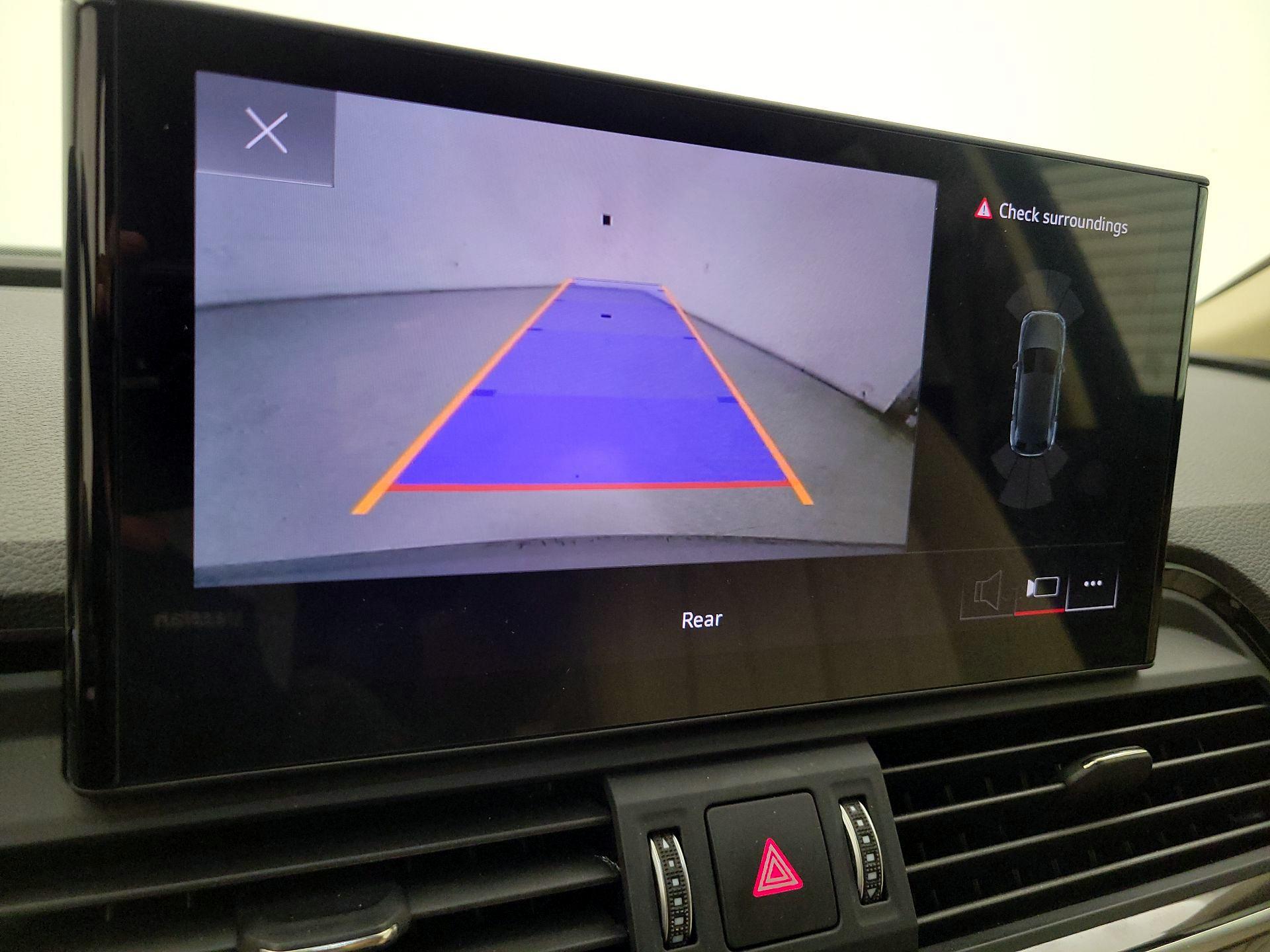 Thumbnail: 2023 Audi Q5 - 14