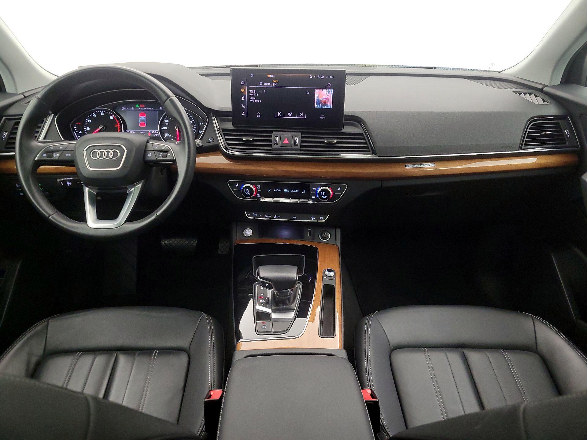 Thumbnail: 2023 Audi Q5 - 9