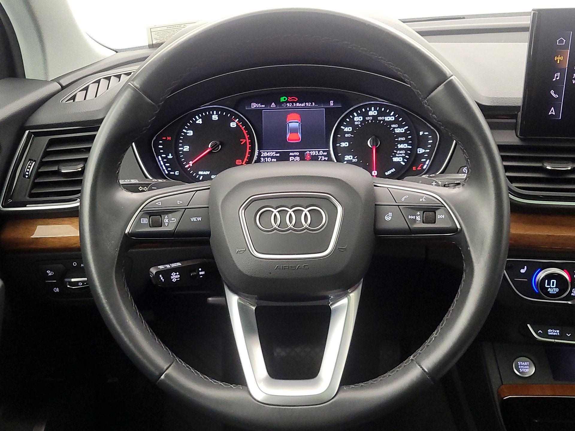 Thumbnail: 2023 Audi Q5 - 10