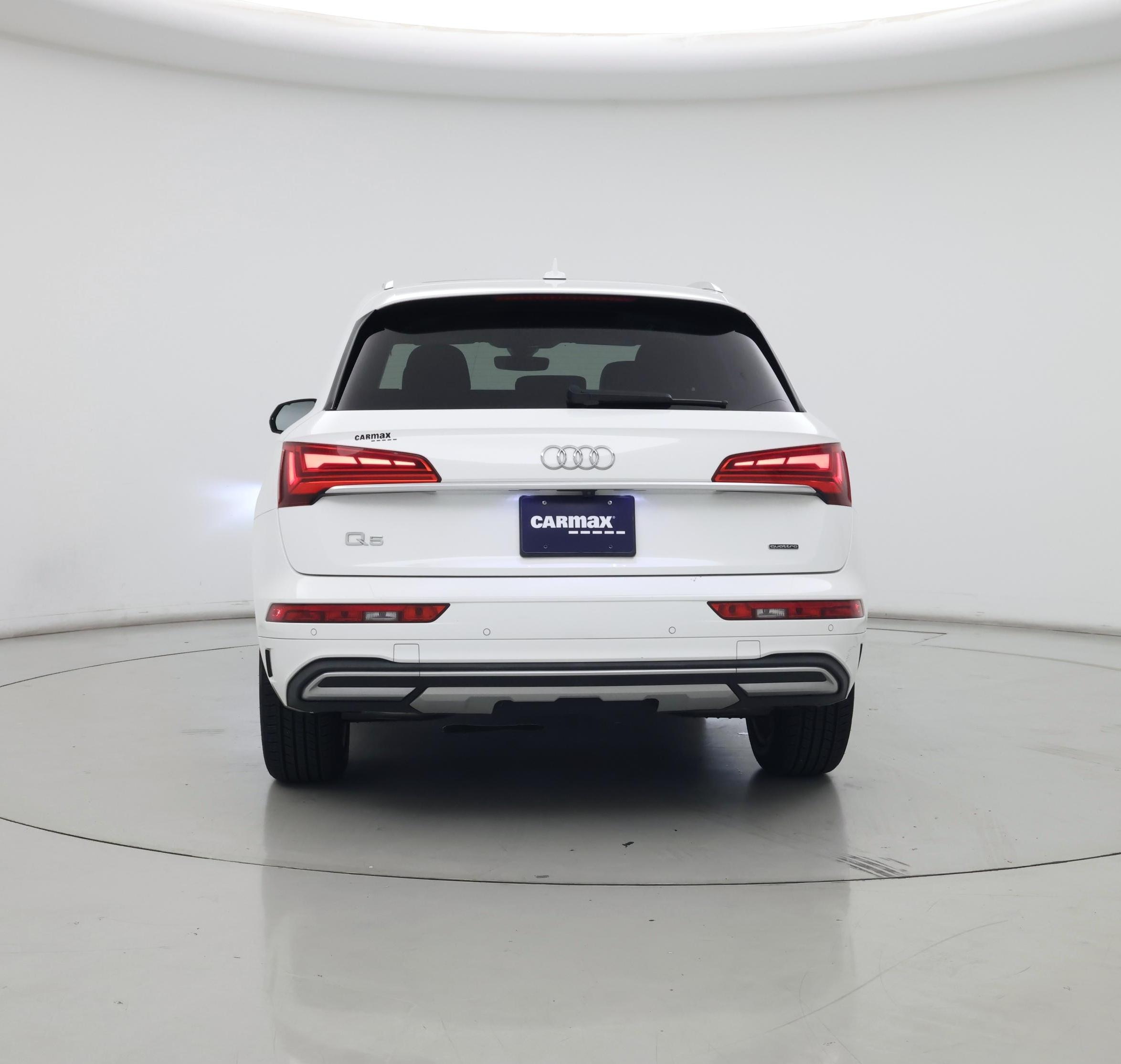 Thumbnail: 2023 Audi Q5 - 6