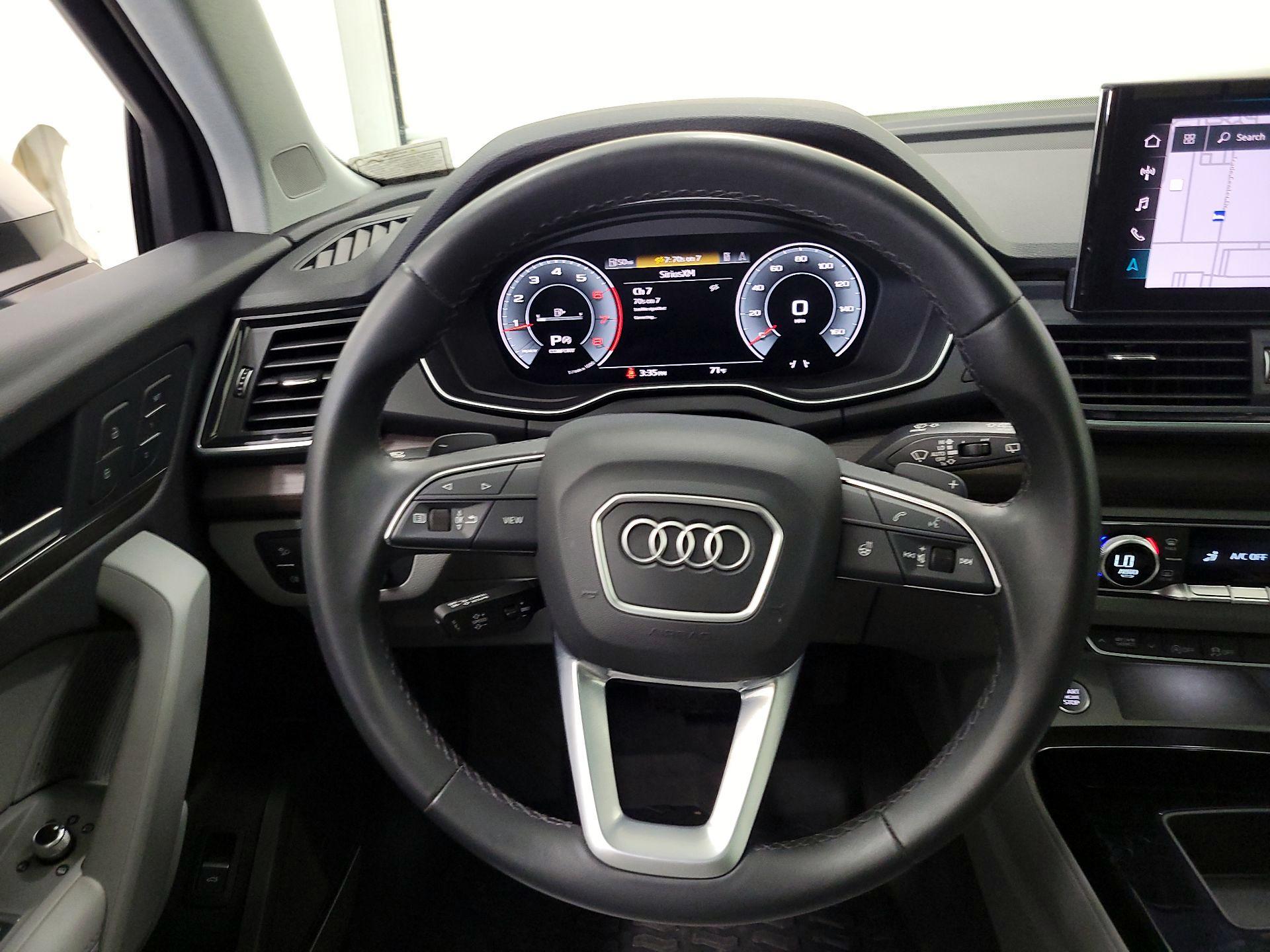 Thumbnail: 2023 Audi Q5 - 10