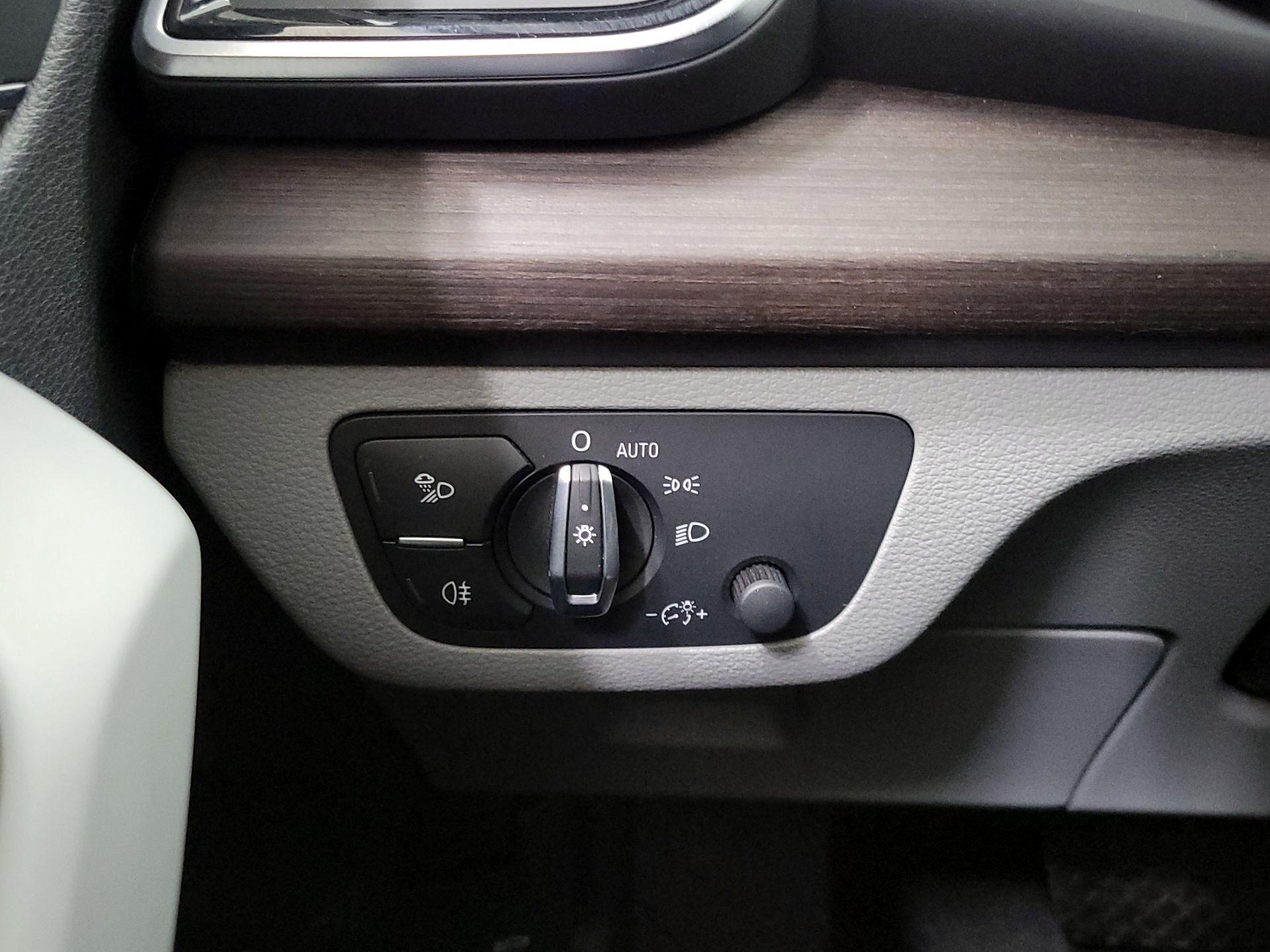 Thumbnail: 2023 Audi Q5 - 13