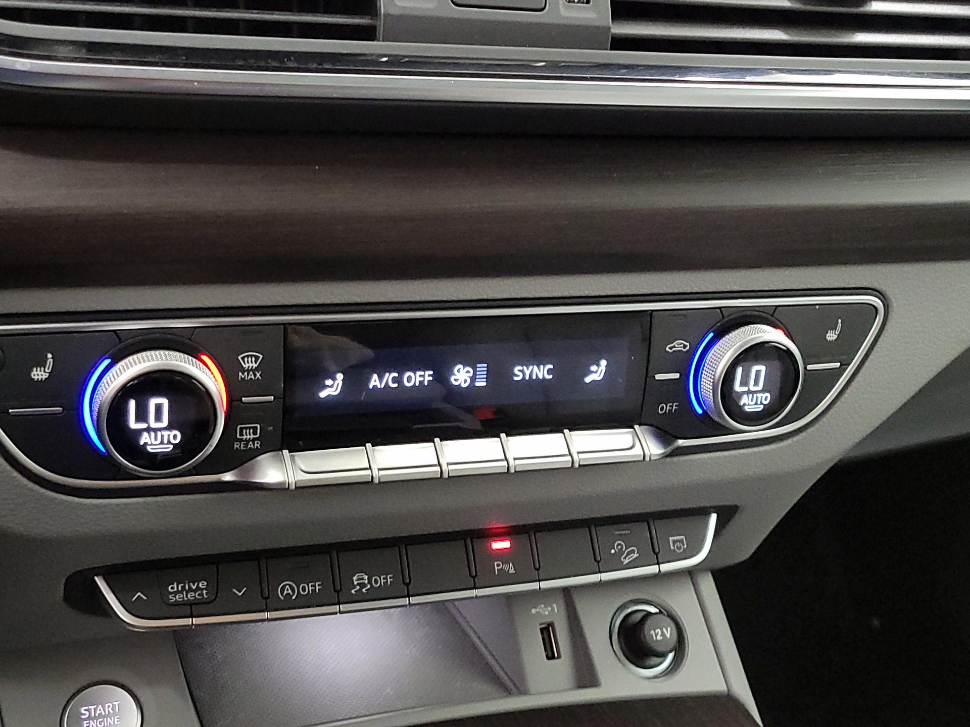 Thumbnail: 2023 Audi Q5 - 17