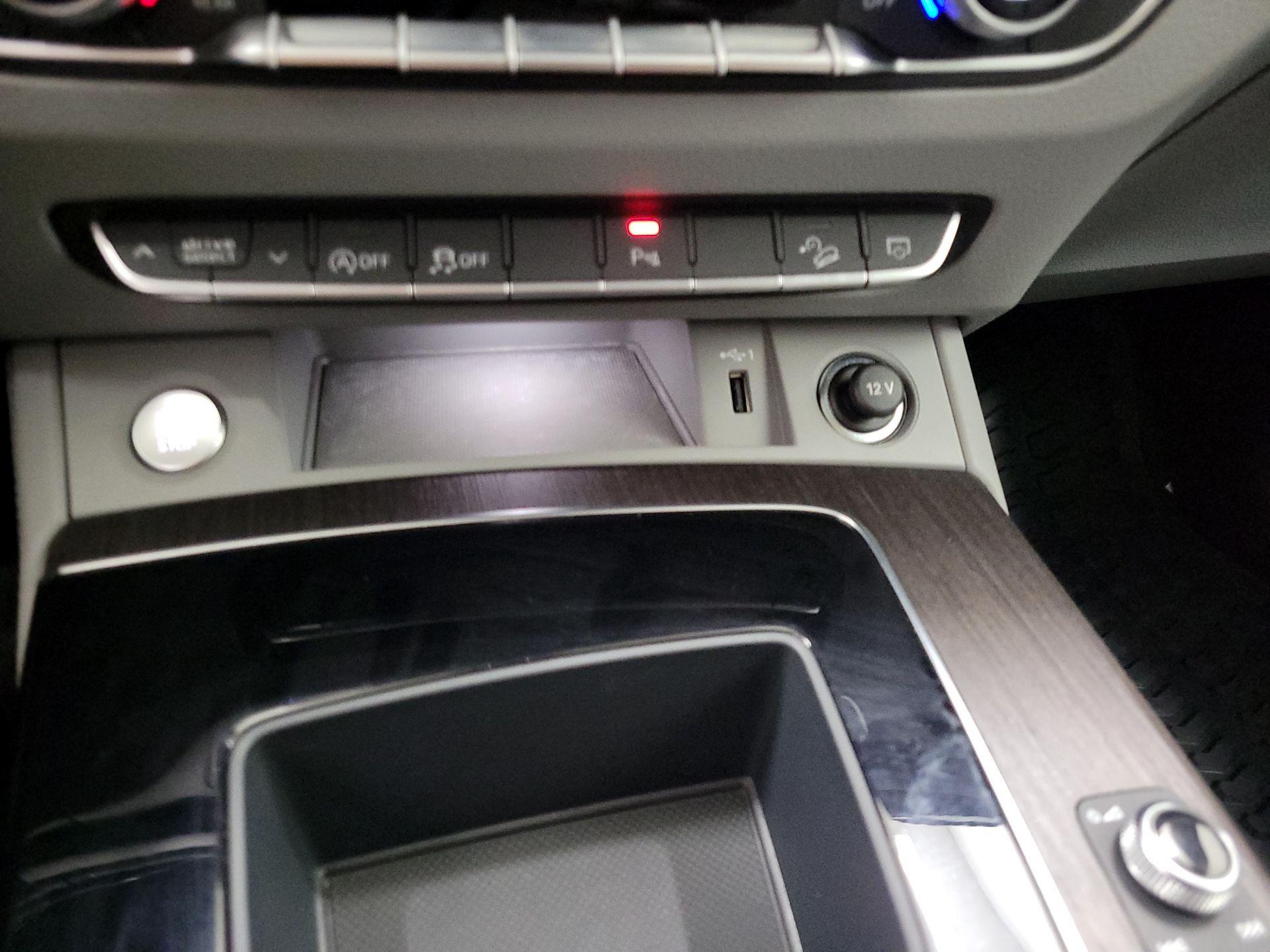 Thumbnail: 2023 Audi Q5 - 19