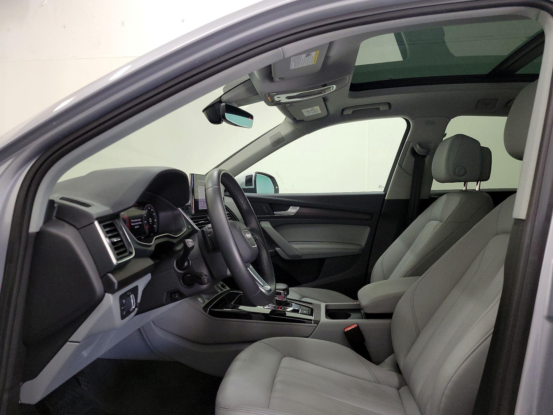 Thumbnail: 2023 Audi Q5 - 20