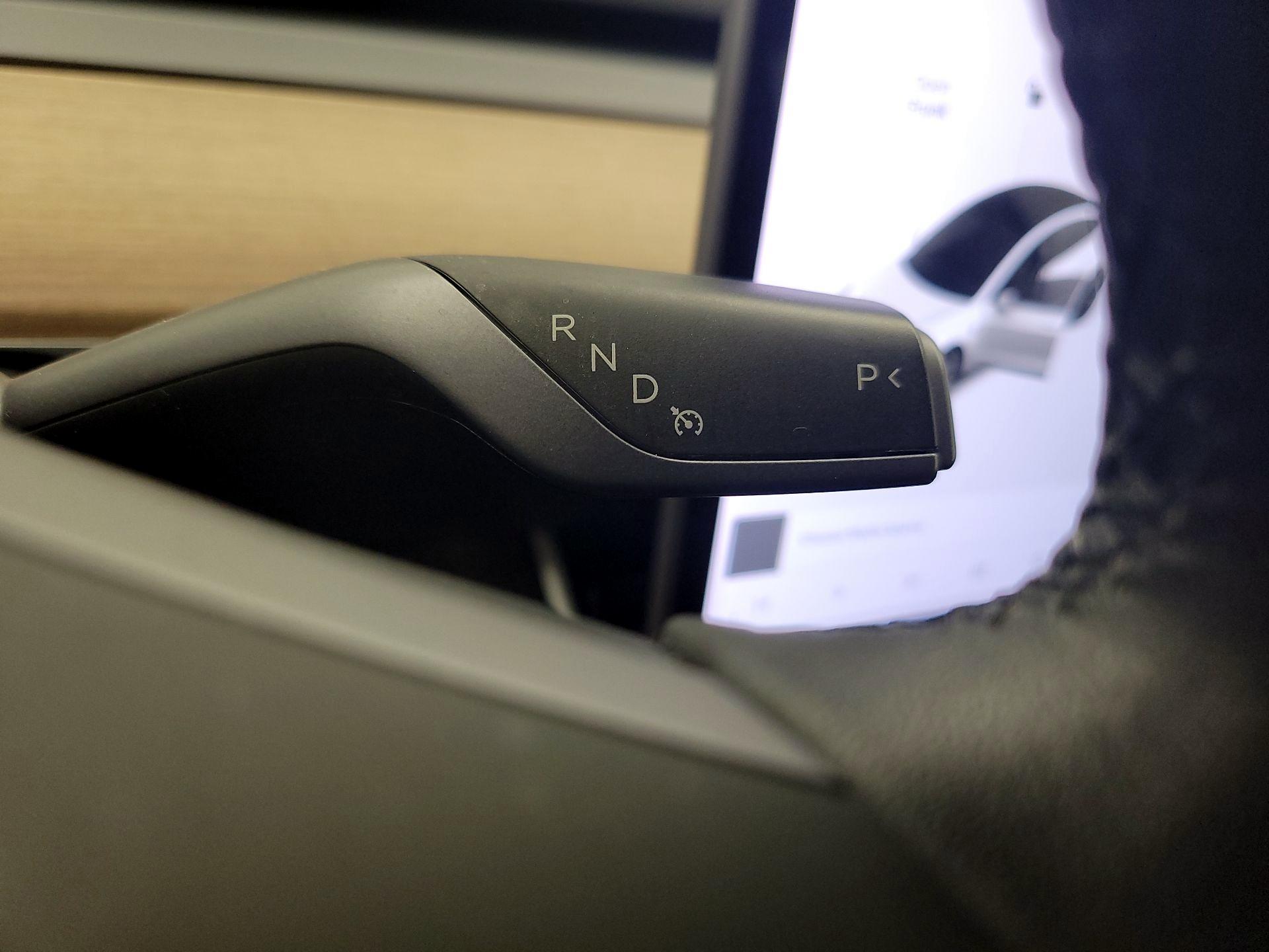 Thumbnail: 2020 Tesla Model 3 - 17