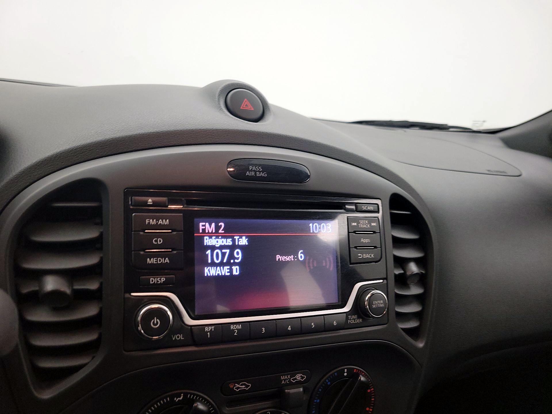 Thumbnail: 2015 Nissan Juke - 15