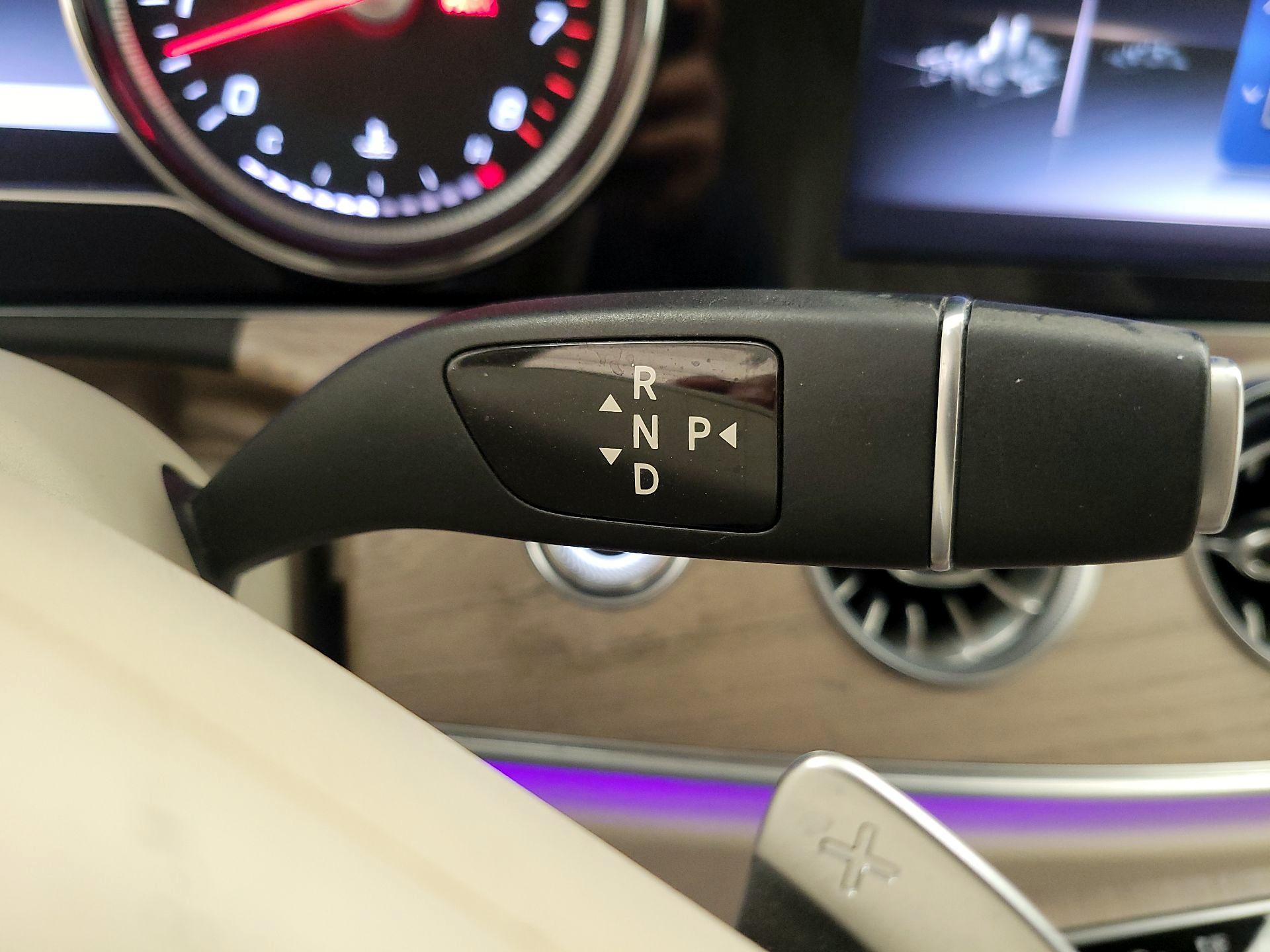 Thumbnail: 2018 Mercedes-Benz E-Class - 18