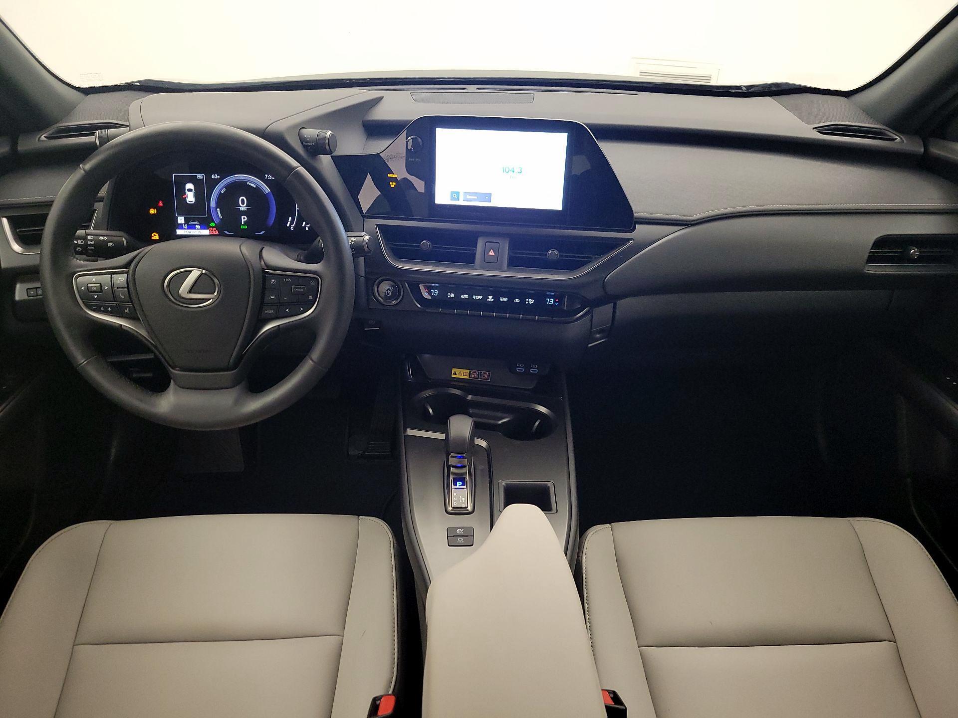 Thumbnail: 2025 Lexus UX - 9