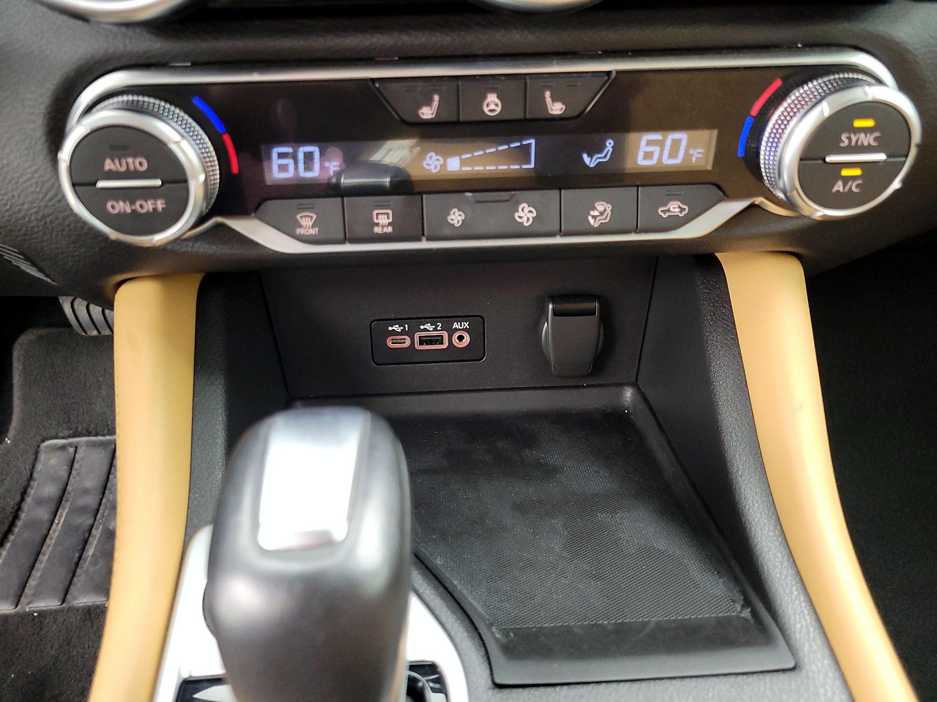 Thumbnail: 2023 Nissan Sentra - 16