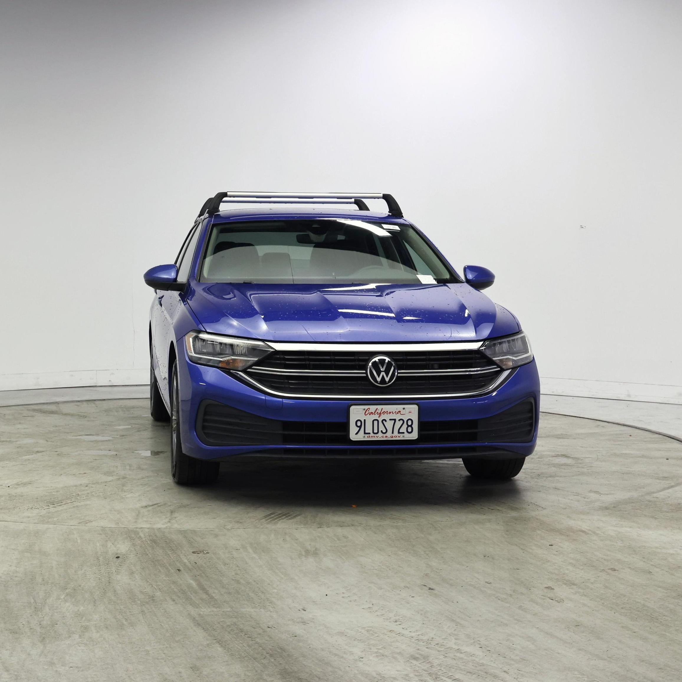 Thumbnail: 2023 Volkswagen Jetta - 5