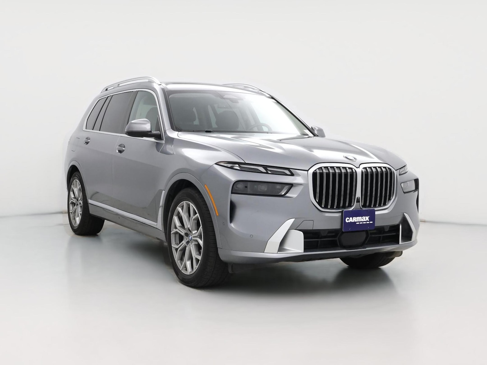 2025 BMW X7