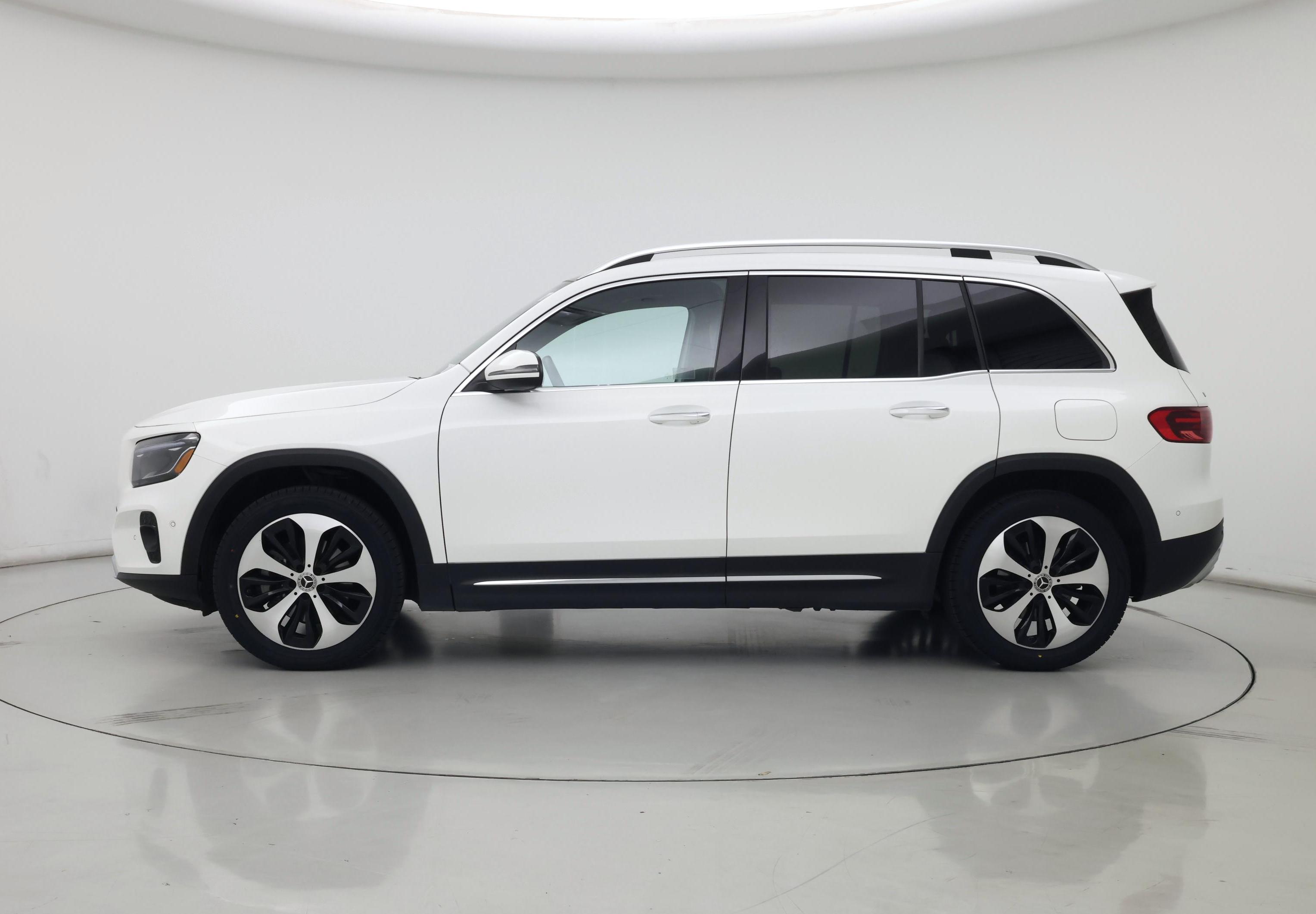 Thumbnail: 2025 Mercedes-Benz GLB - 3