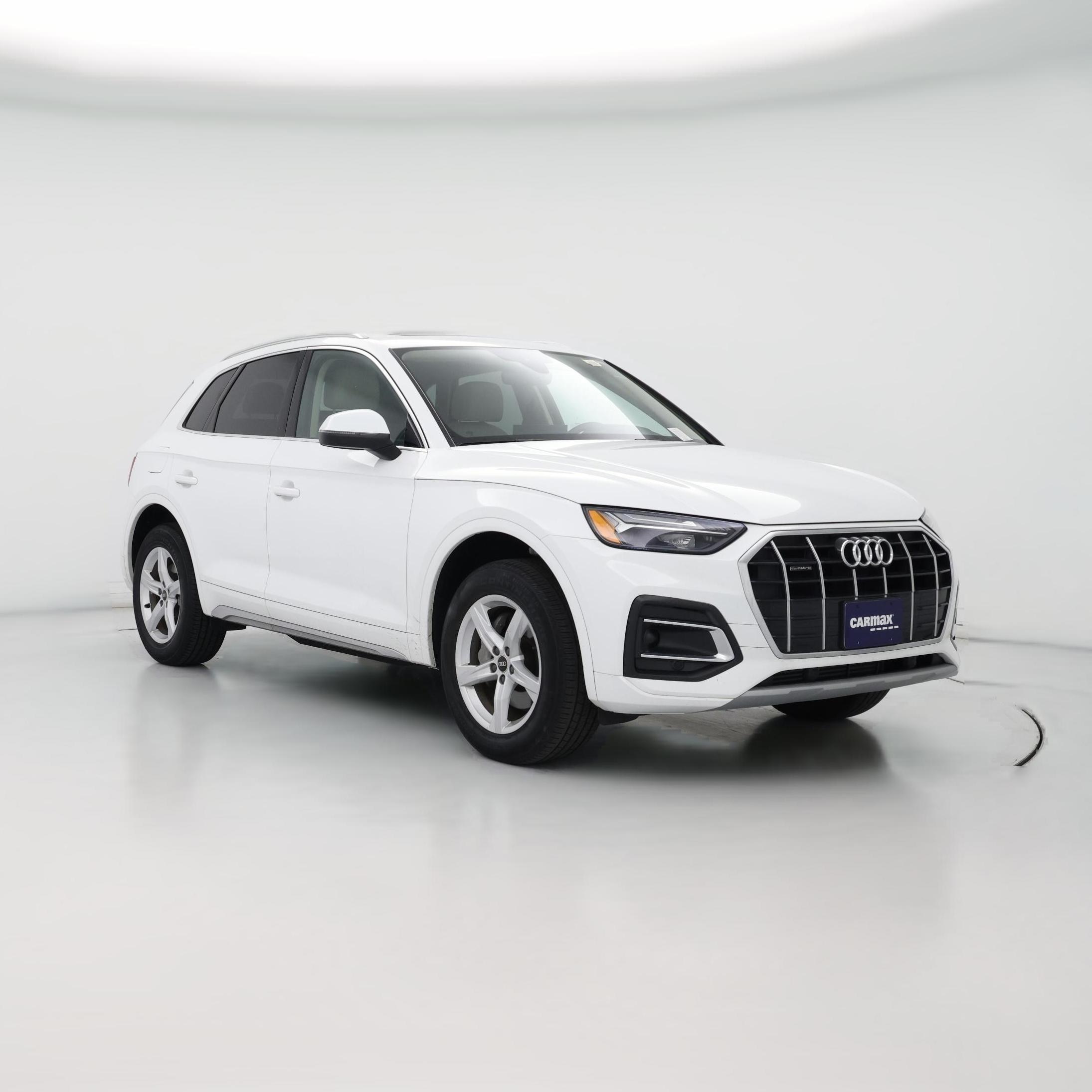Thumbnail: 2023 Audi Q5 - 1