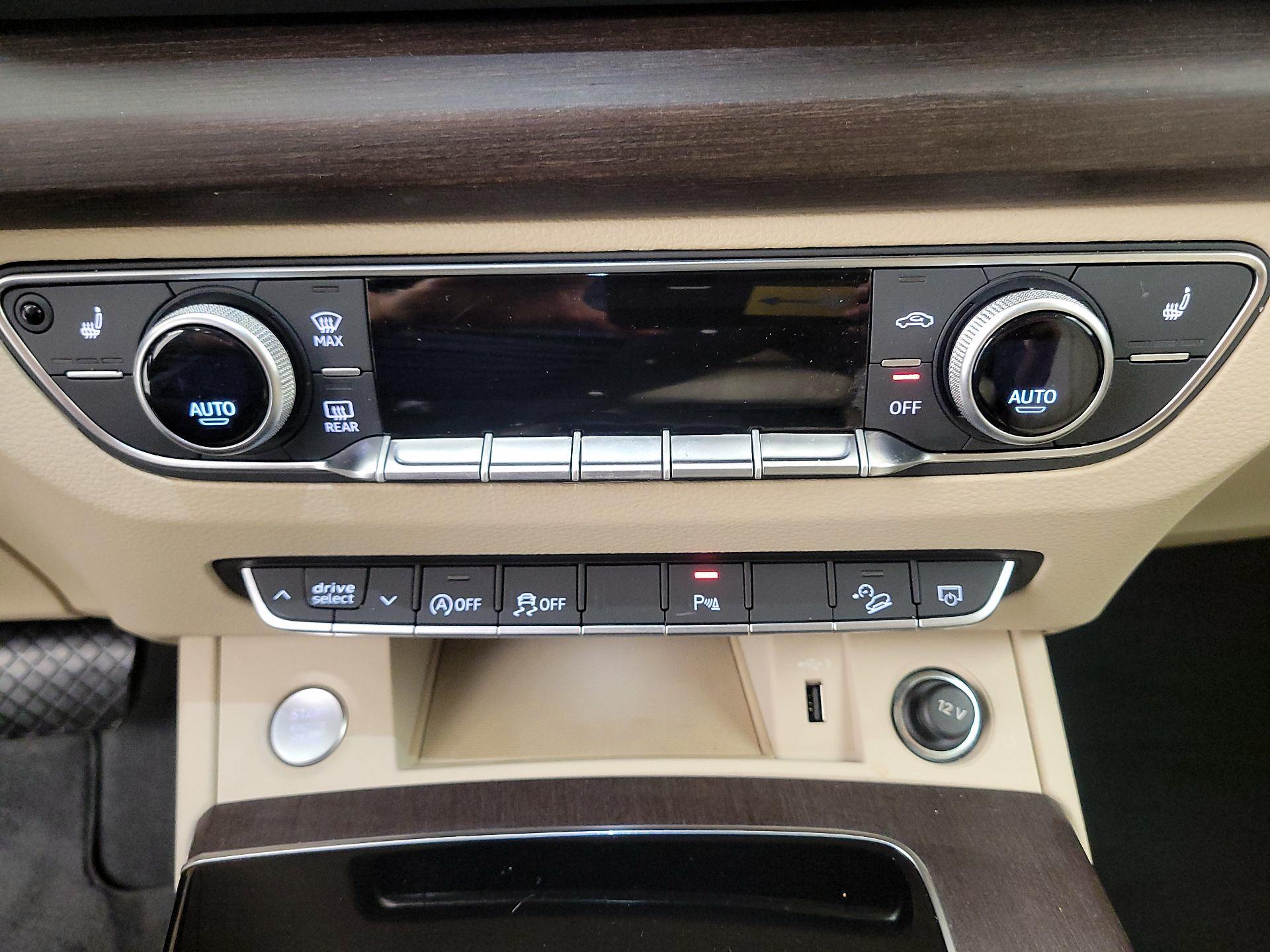 Thumbnail: 2023 Audi Q5 - 16