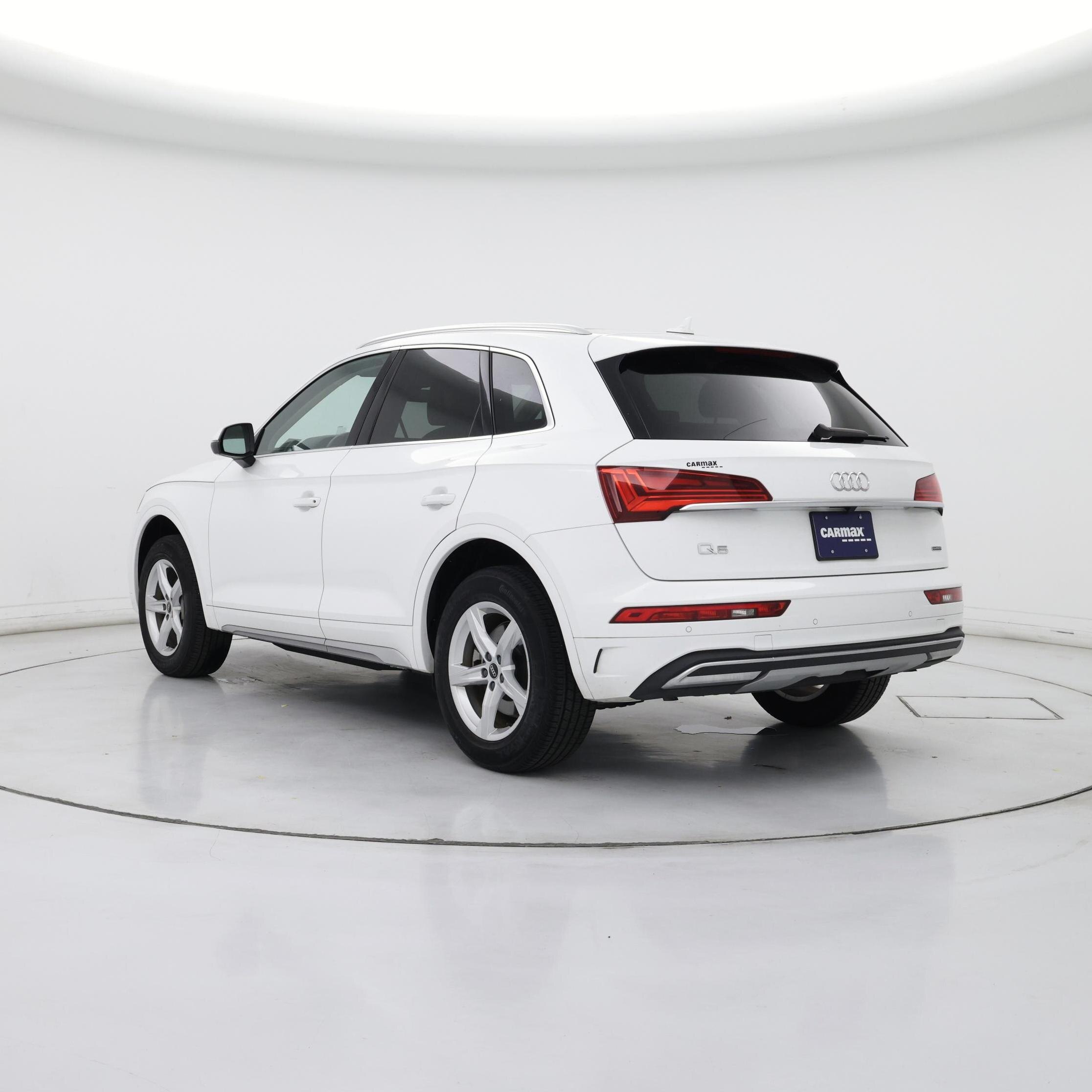 Thumbnail: 2023 Audi Q5 - 2