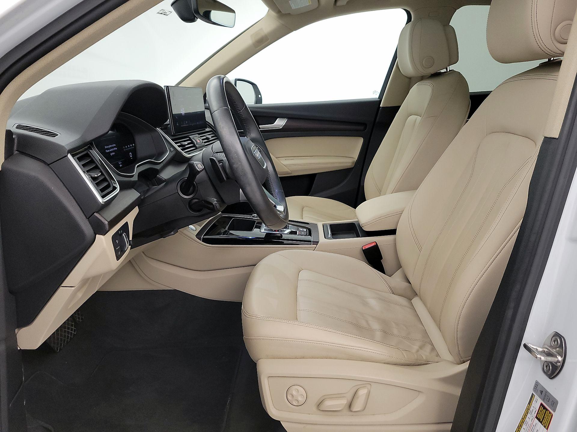 Thumbnail: 2022 Audi Q5 - 11