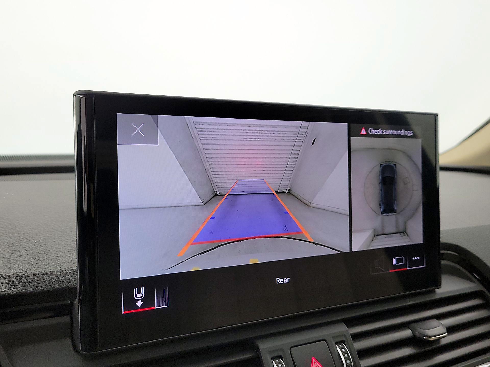 Thumbnail: 2022 Audi Q5 - 14