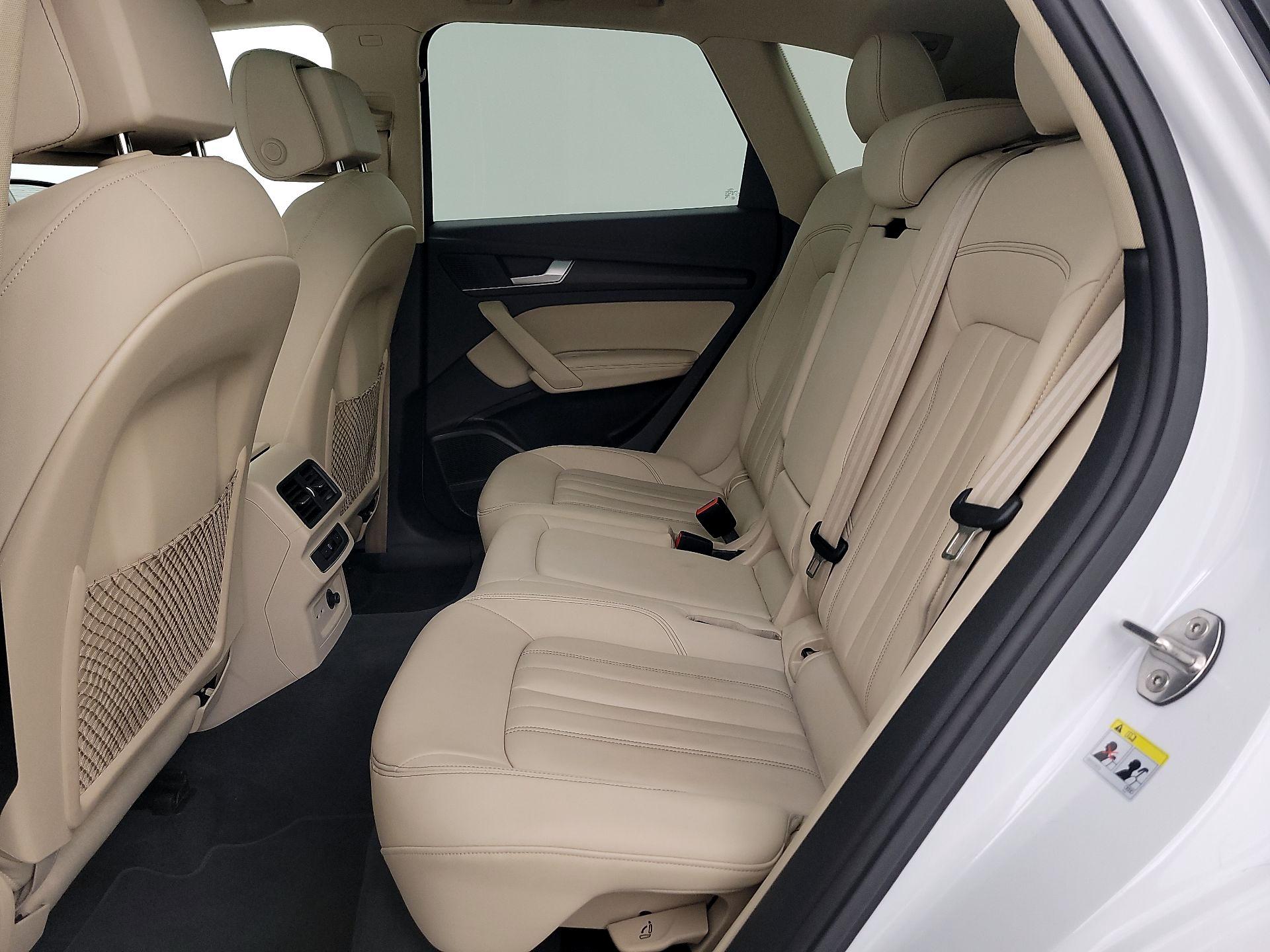 Thumbnail: 2022 Audi Q5 - 20