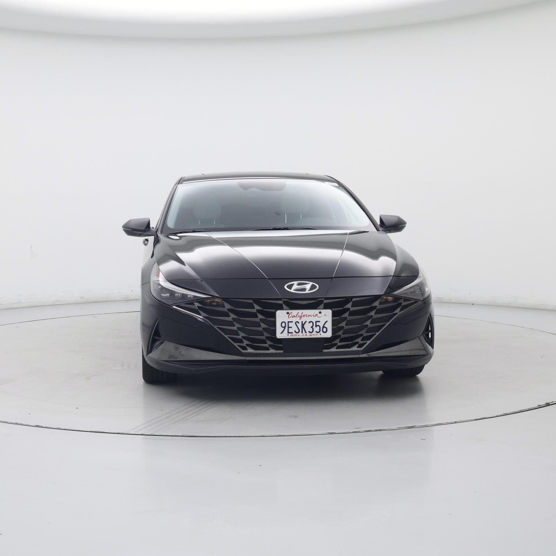 Thumbnail: 2023 Hyundai Elantra - 5