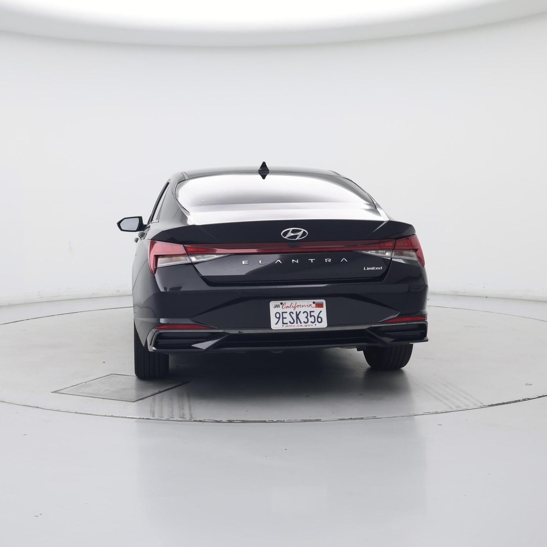 Thumbnail: 2023 Hyundai Elantra - 6