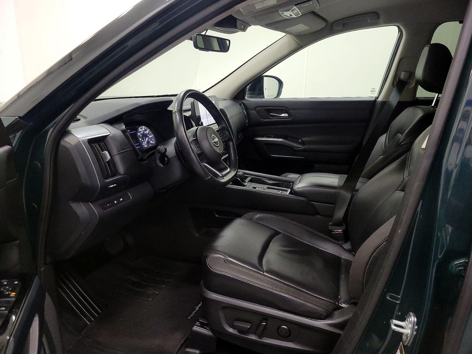 2023 Nissan Pathfinder SL - Photo 12