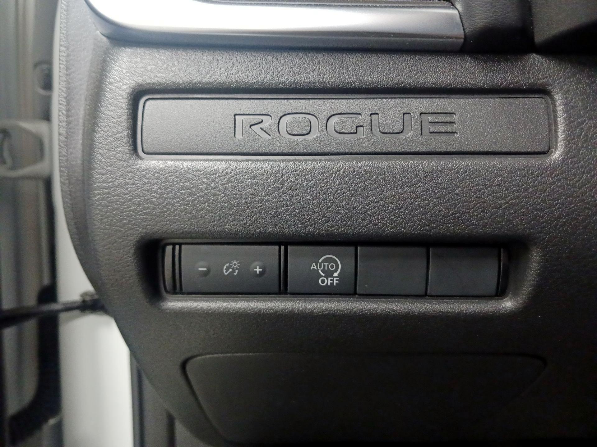 Thumbnail: 2024 Nissan Rogue - 13