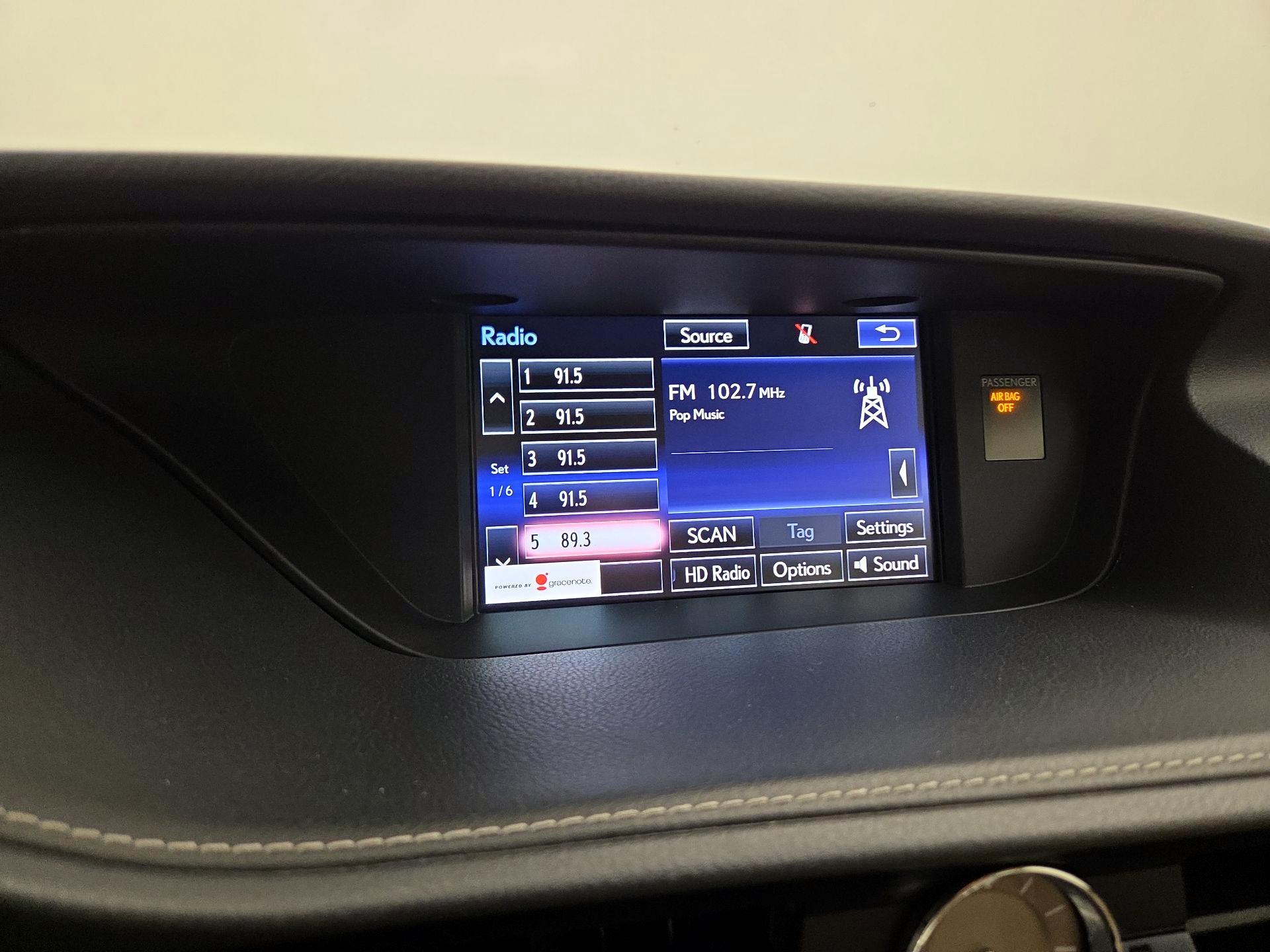 Thumbnail: 2015 Lexus ES - 16