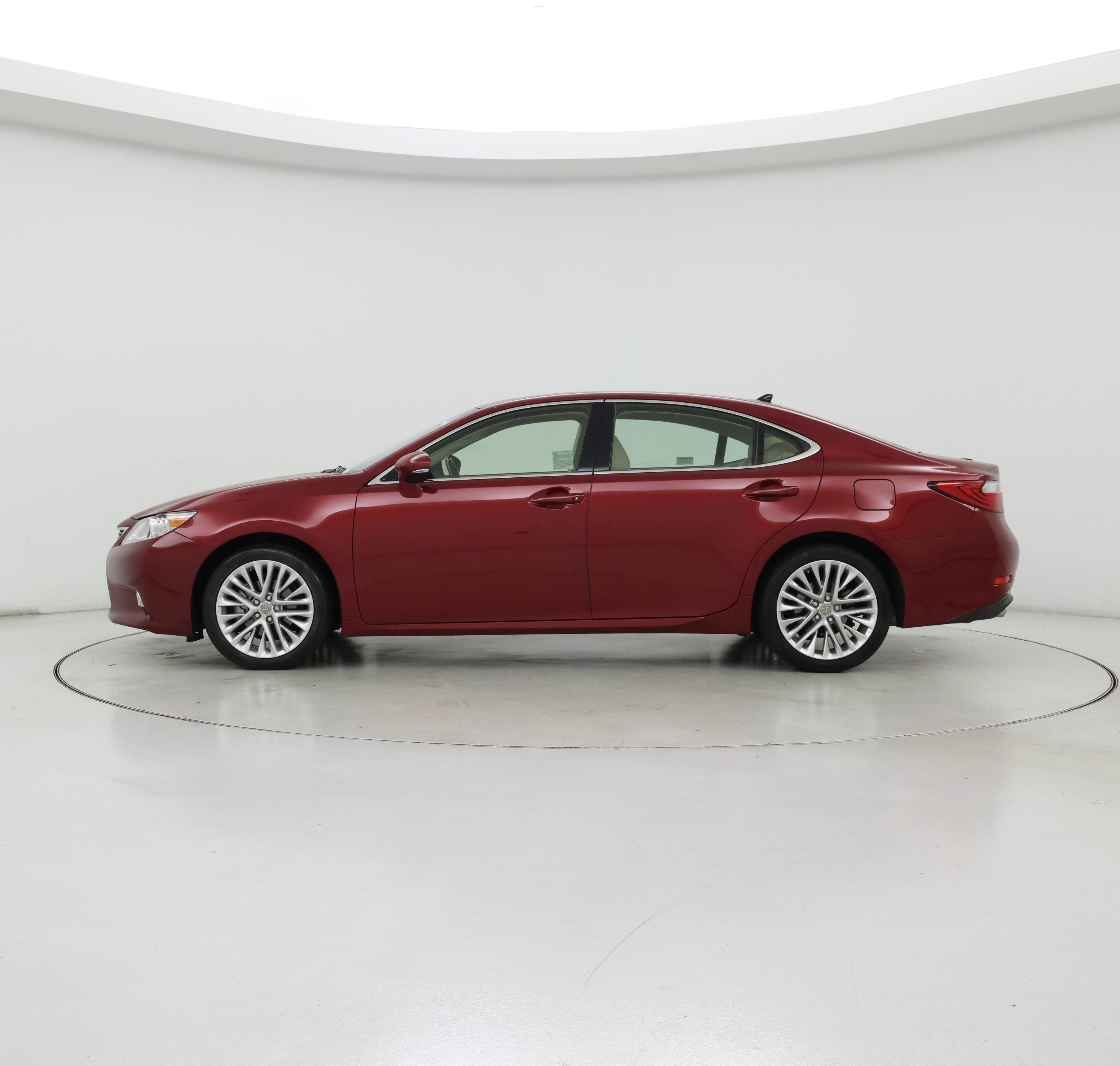 Thumbnail: 2015 Lexus ES - 3