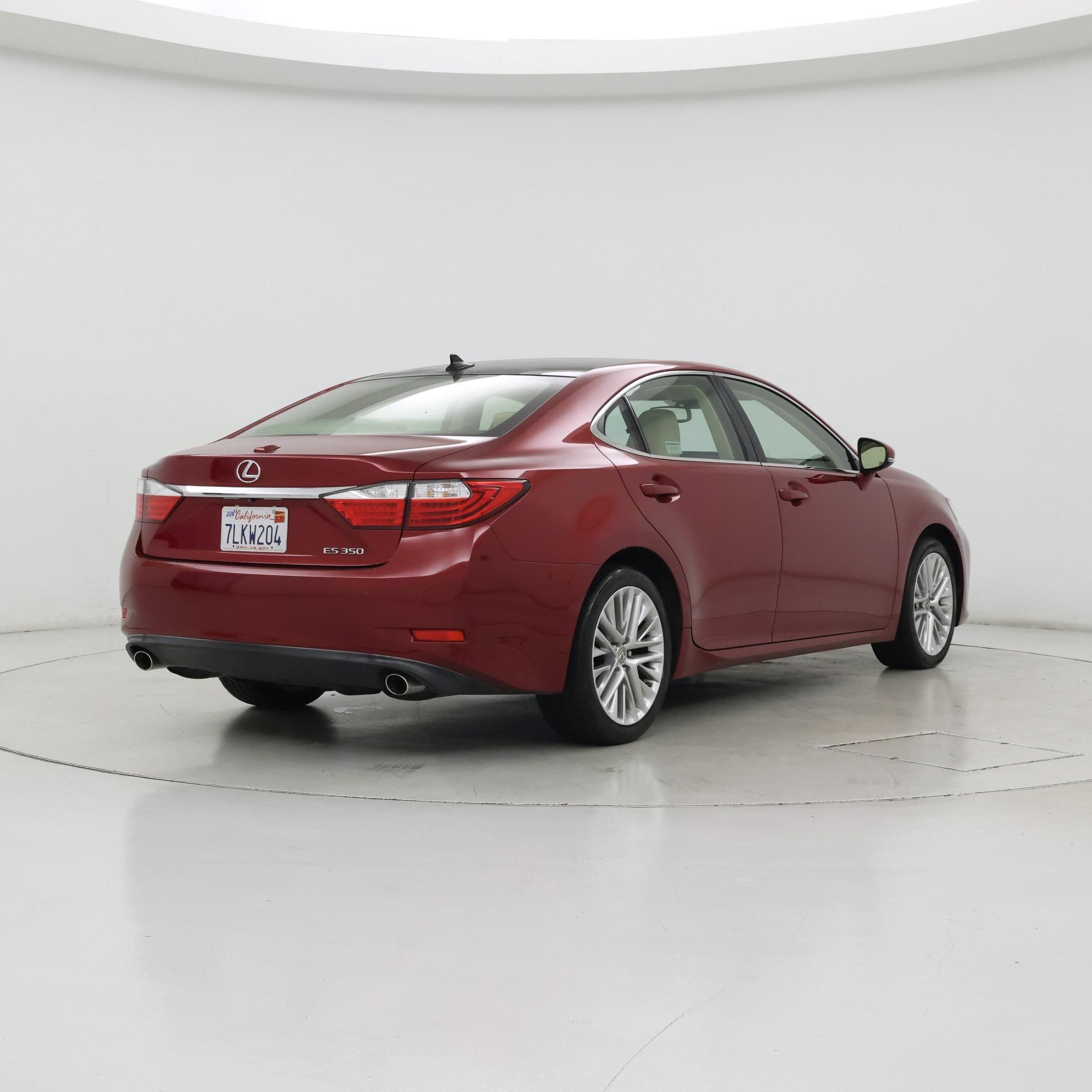 Thumbnail: 2015 Lexus ES - 8