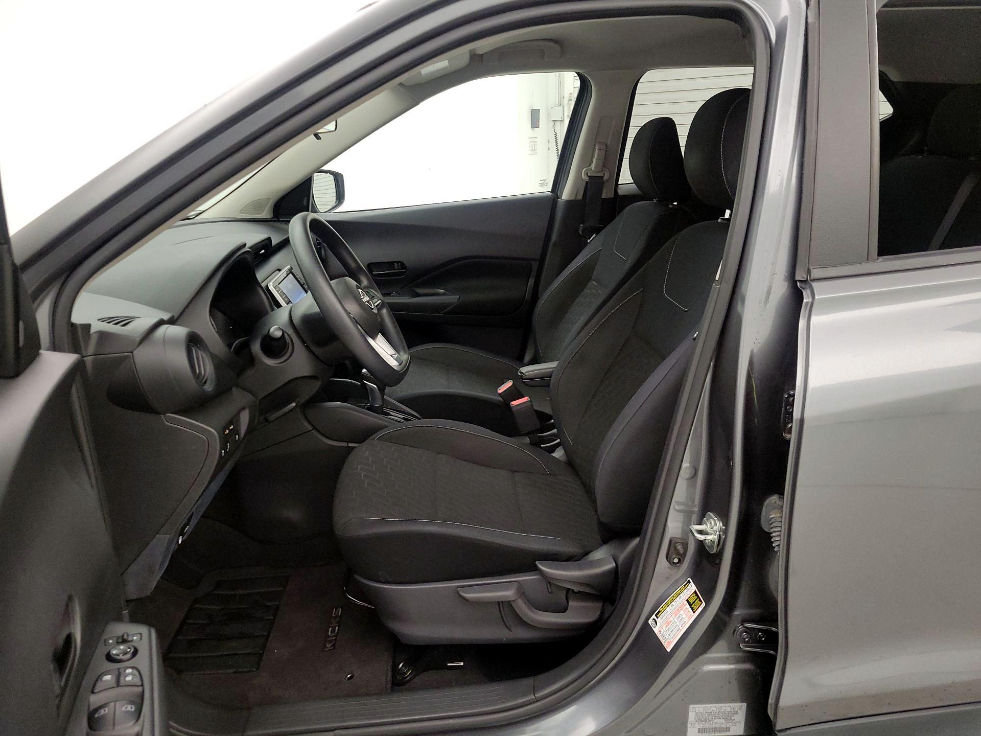 Thumbnail: 2022 Nissan Kicks - 11