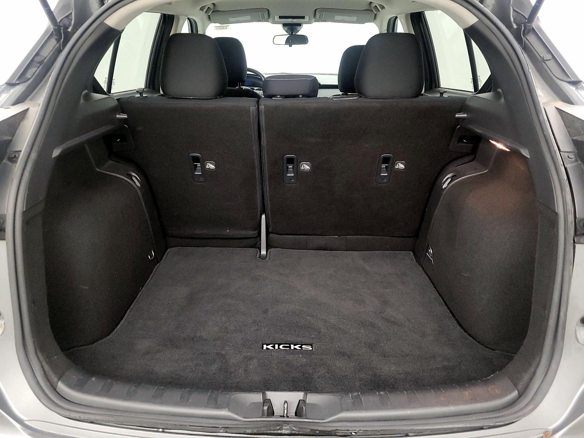 Thumbnail: 2022 Nissan Kicks - 20