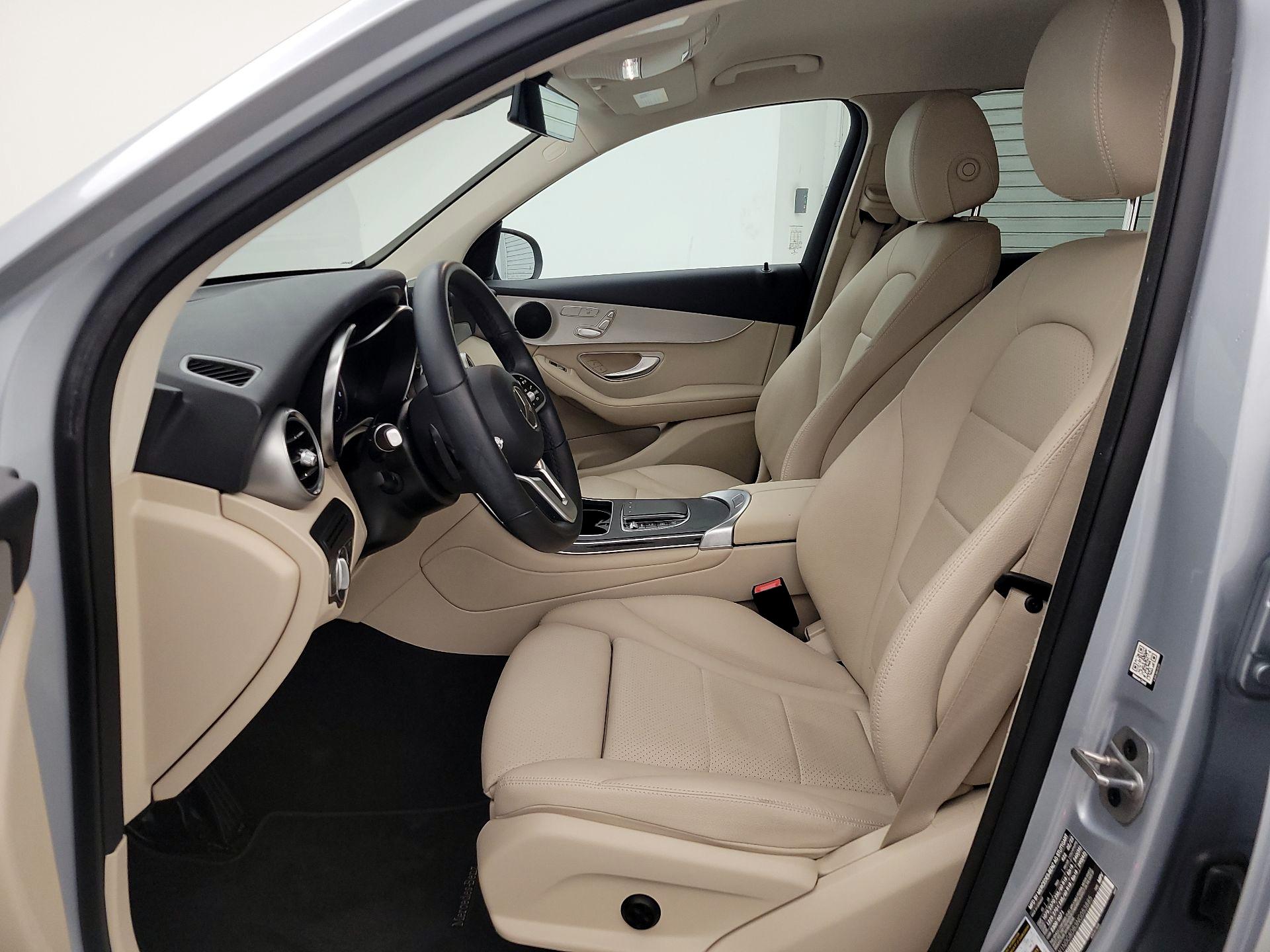 Thumbnail: 2022 Mercedes-Benz GLC - 11