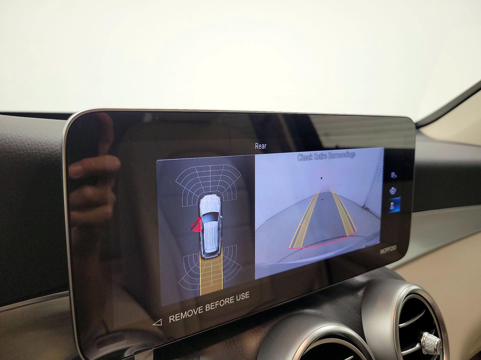 Thumbnail: 2022 Mercedes-Benz GLC - 14