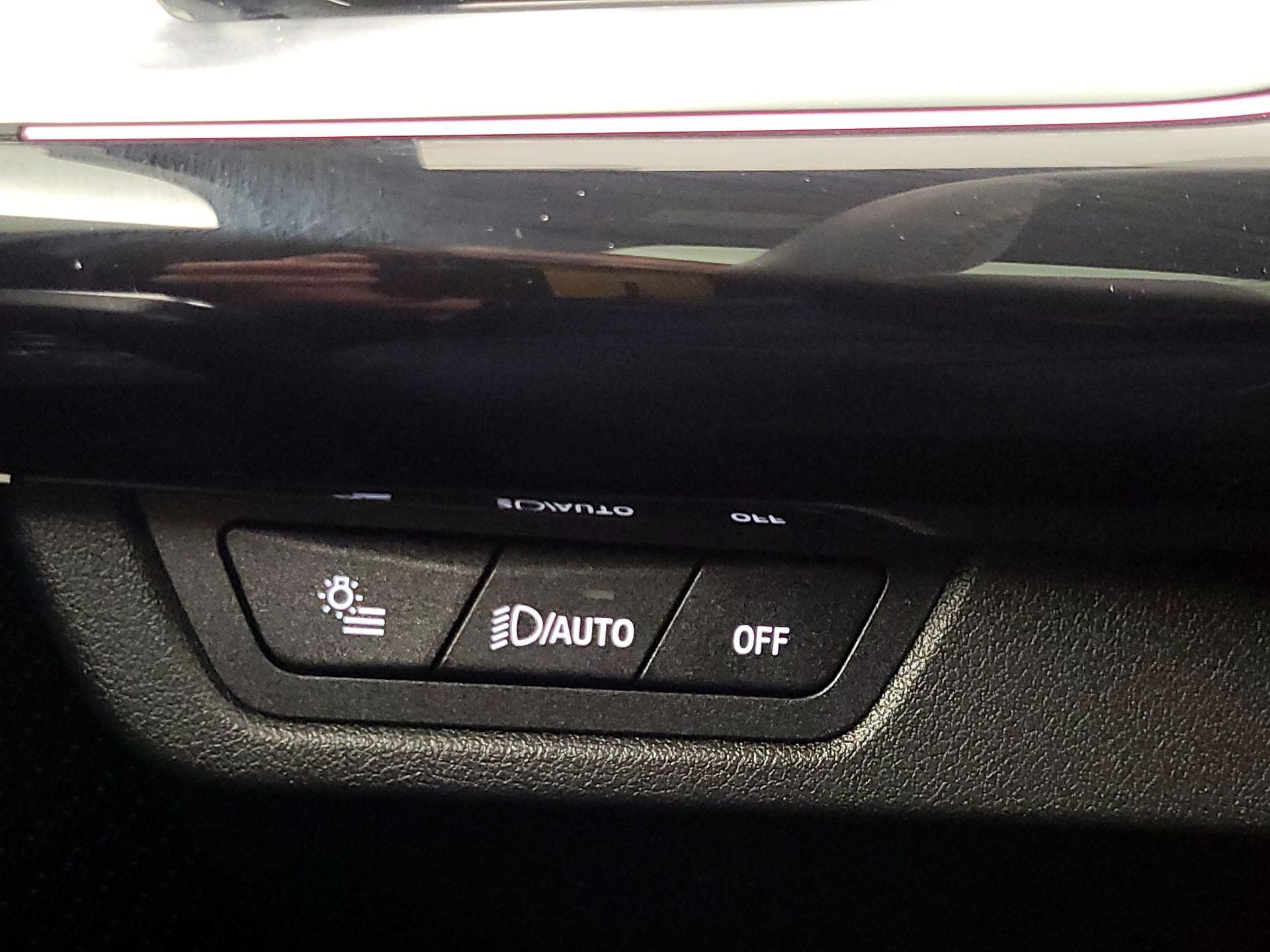 Thumbnail: 2023 BMW X1 - 13