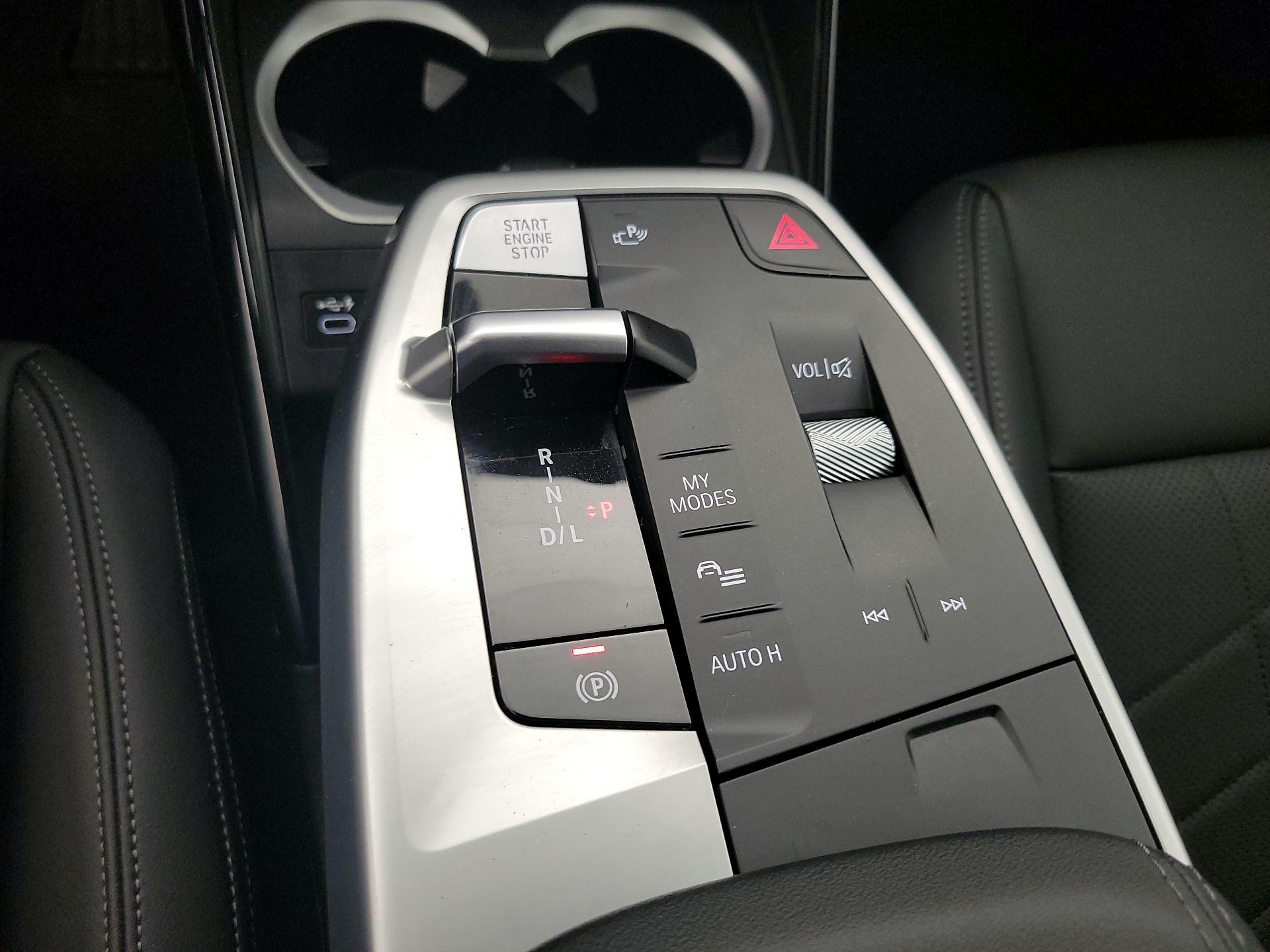 Thumbnail: 2023 BMW X1 - 18