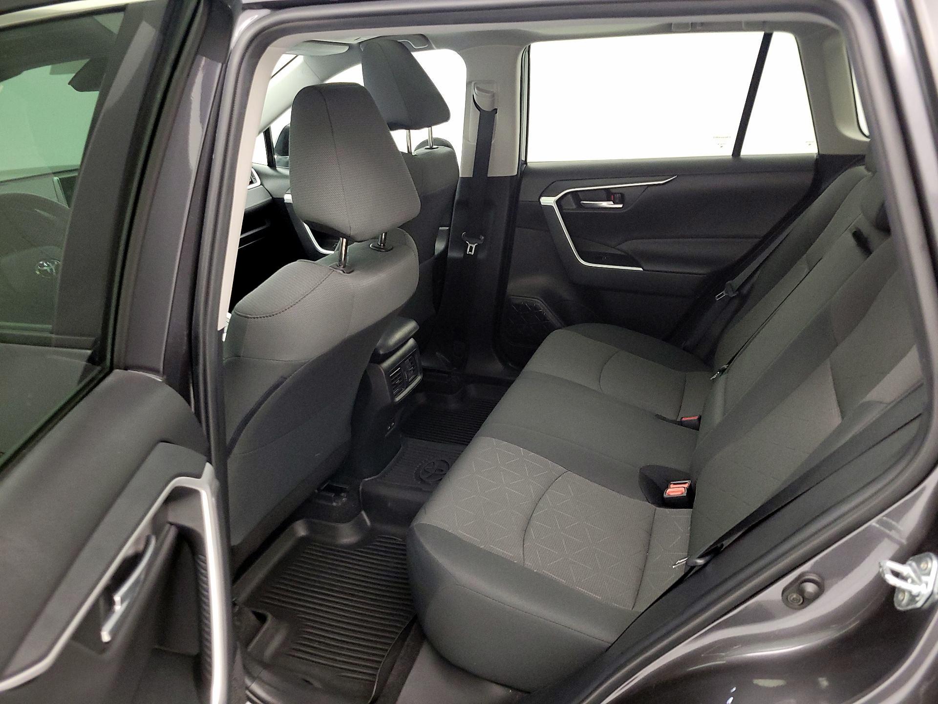 Thumbnail: 2023 Toyota RAV4 - 19