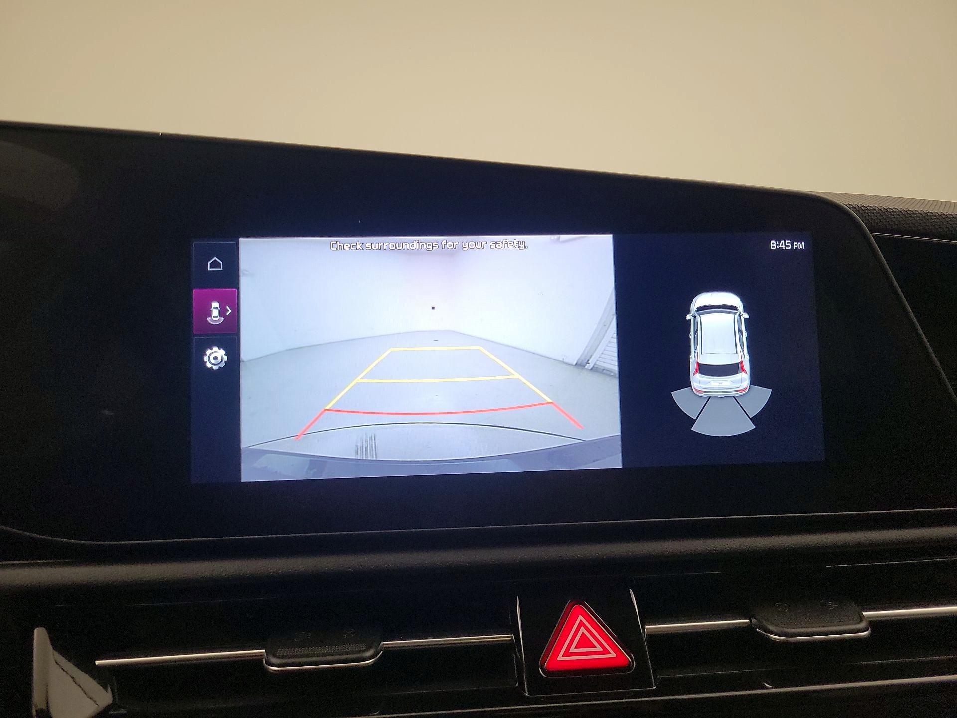 Thumbnail: 2023 Kia Niro - 14