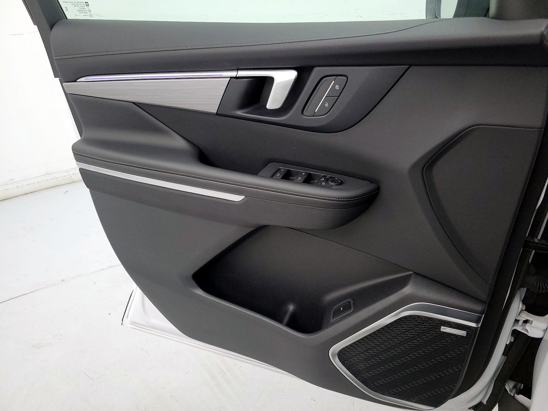 Thumbnail: 2025 Buick Enclave - 12