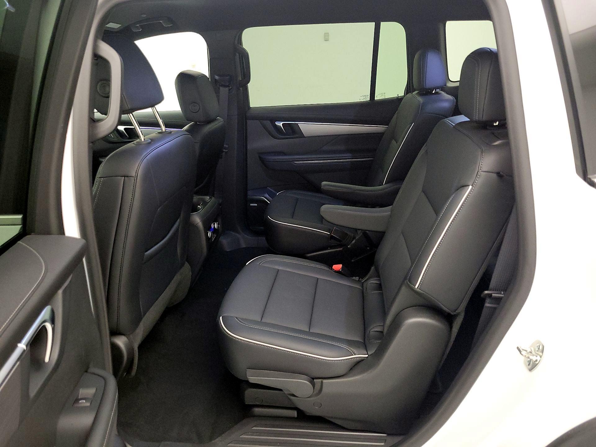 Thumbnail: 2025 Buick Enclave - 18