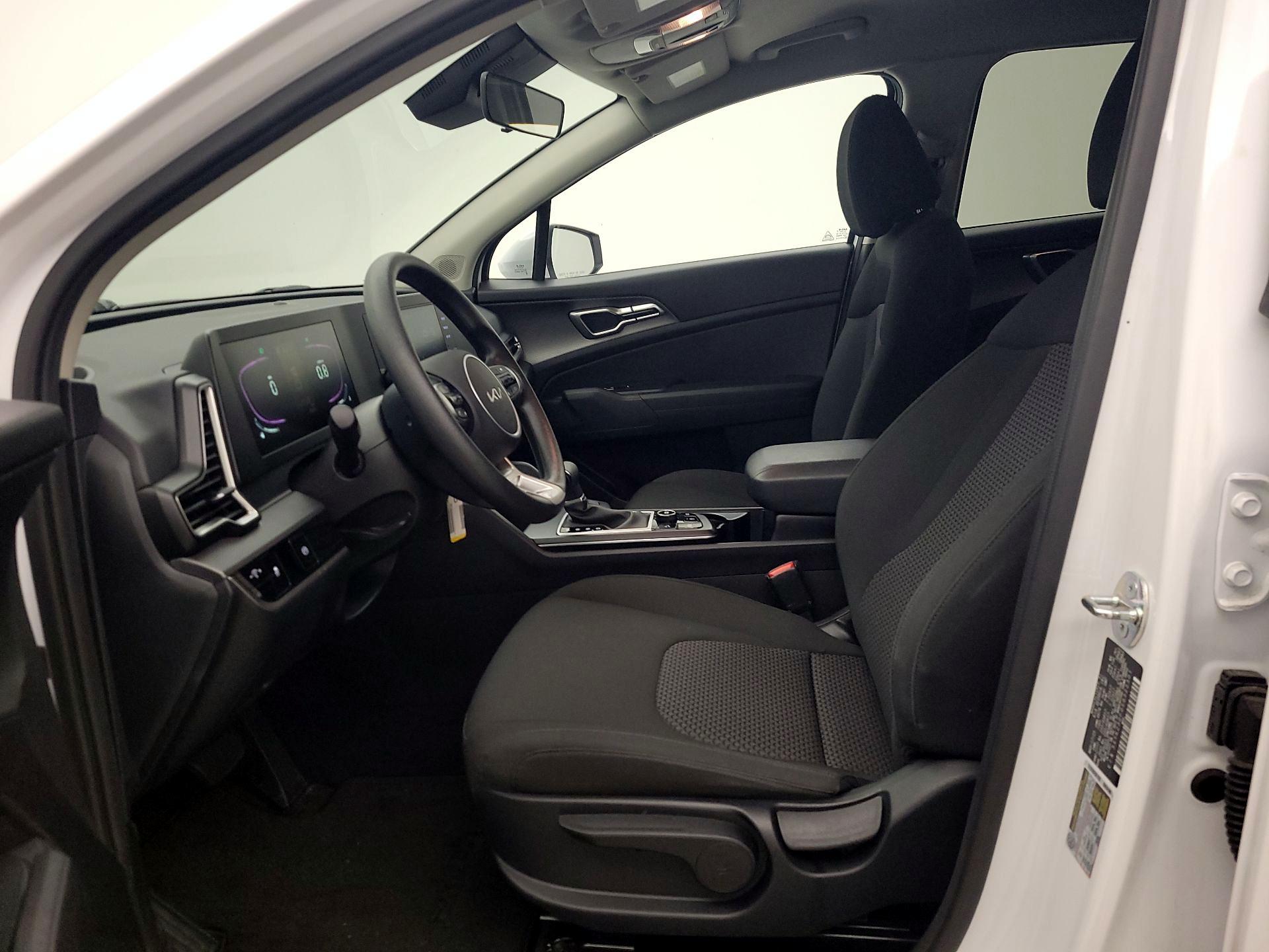 Thumbnail: 2025 Kia Sportage - 11