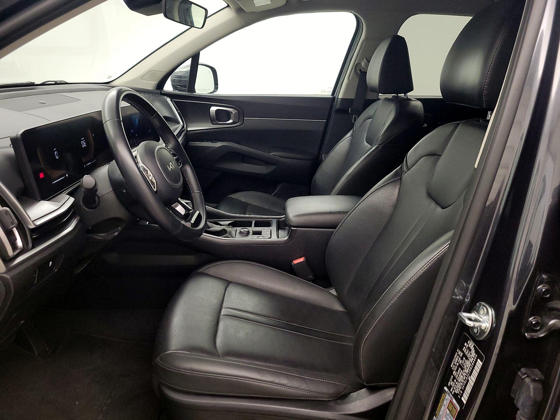 Thumbnail: 2024 Kia Sorento - 11