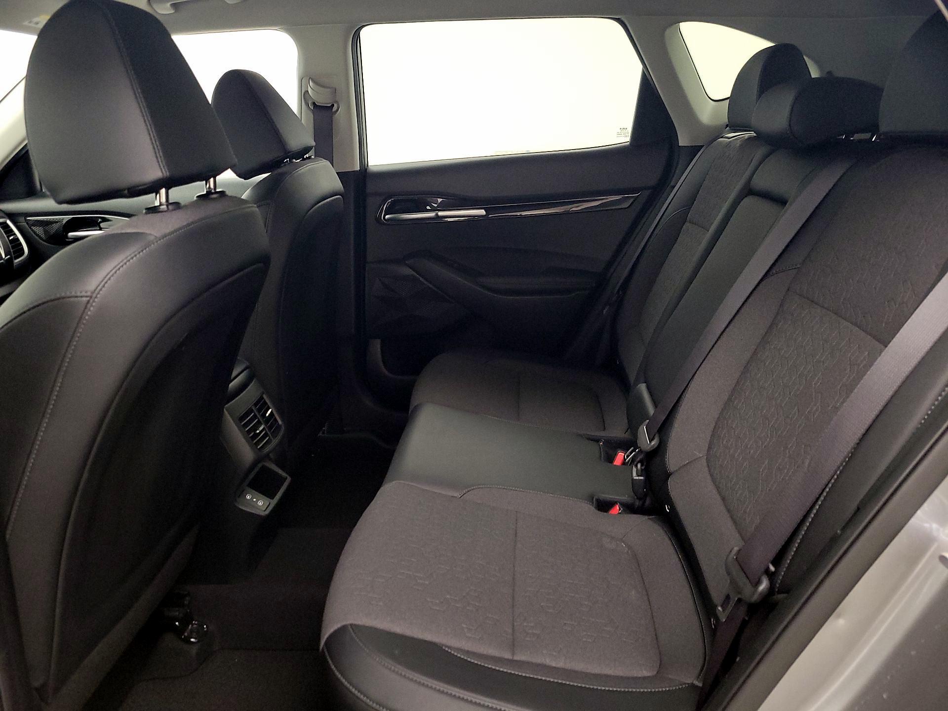 Thumbnail: 2025 Kia Seltos - 20